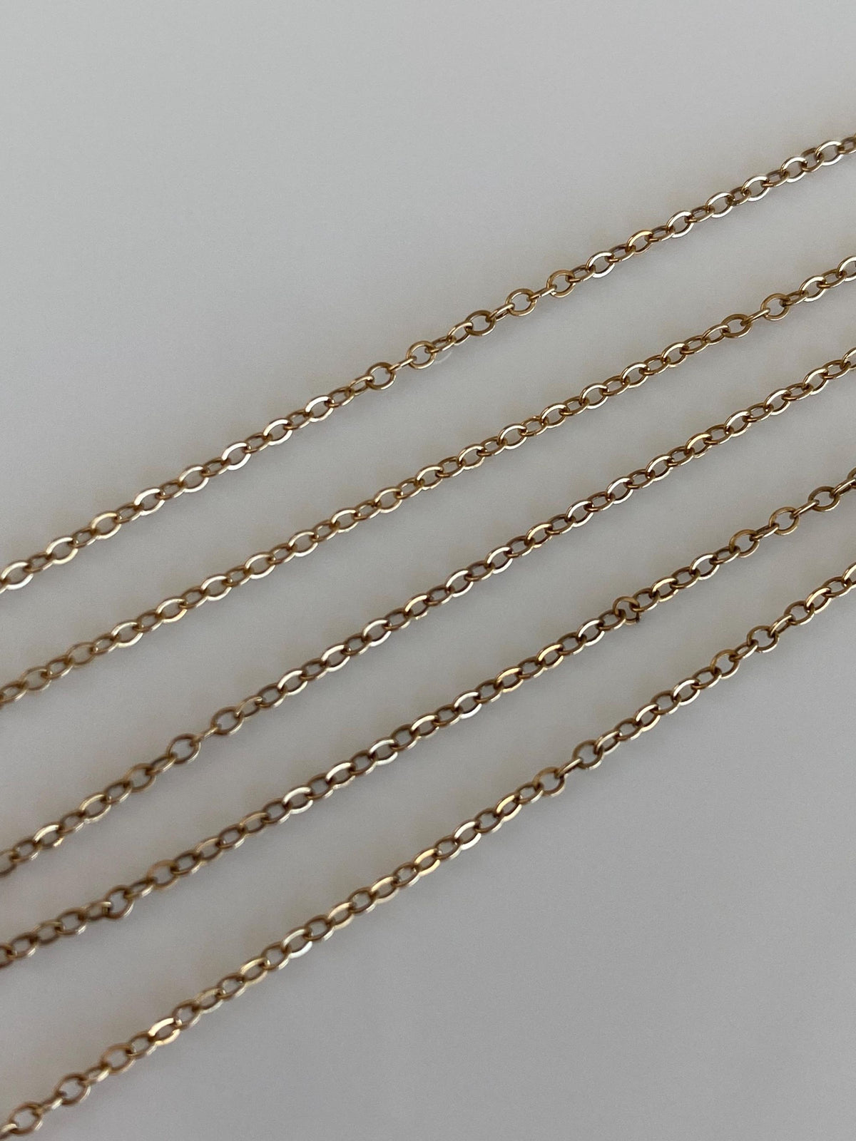 Vintage Solid 14k Yellow Gold Dainty Cable Chain Necklace - 15 inches