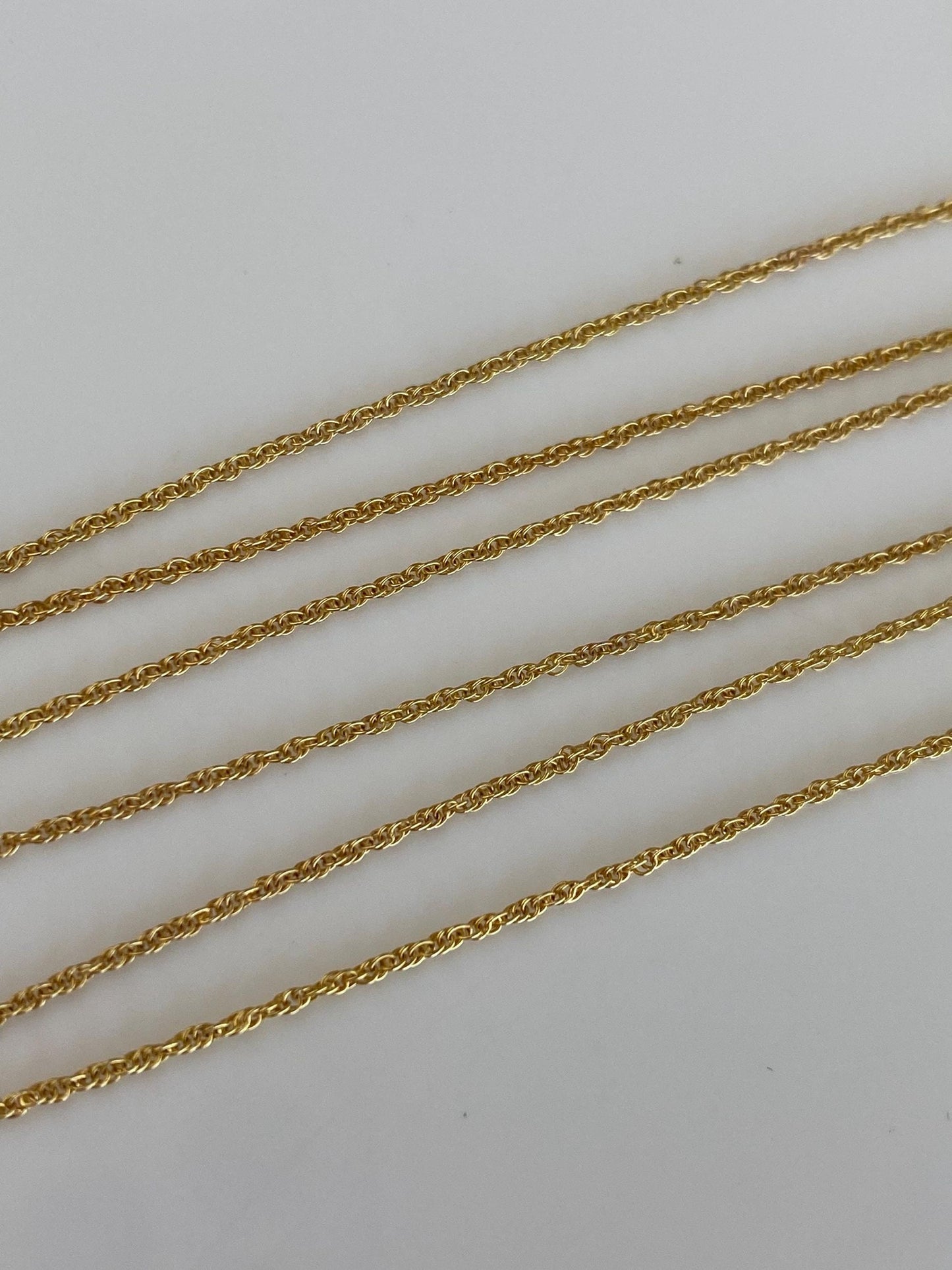 Vintage Solid 14k Yellow Gold Dainty Chain Necklace - 18 inches