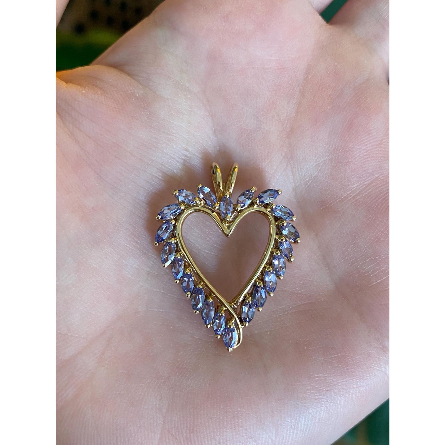 Vintage Solid 10k Yellow Gold Tanzanite Heart Charm