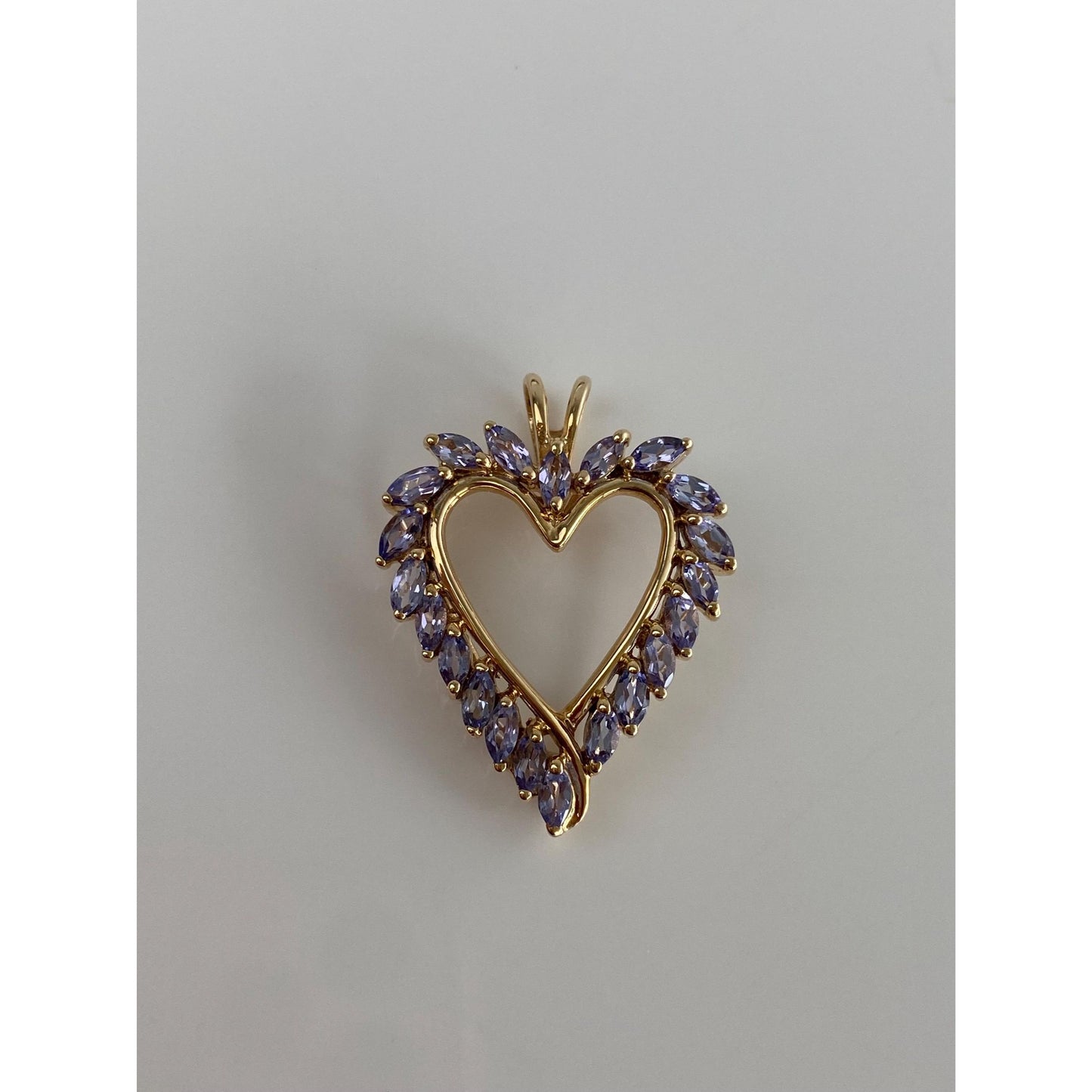 Vintage Solid 10k Yellow Gold Tanzanite Heart Charm
