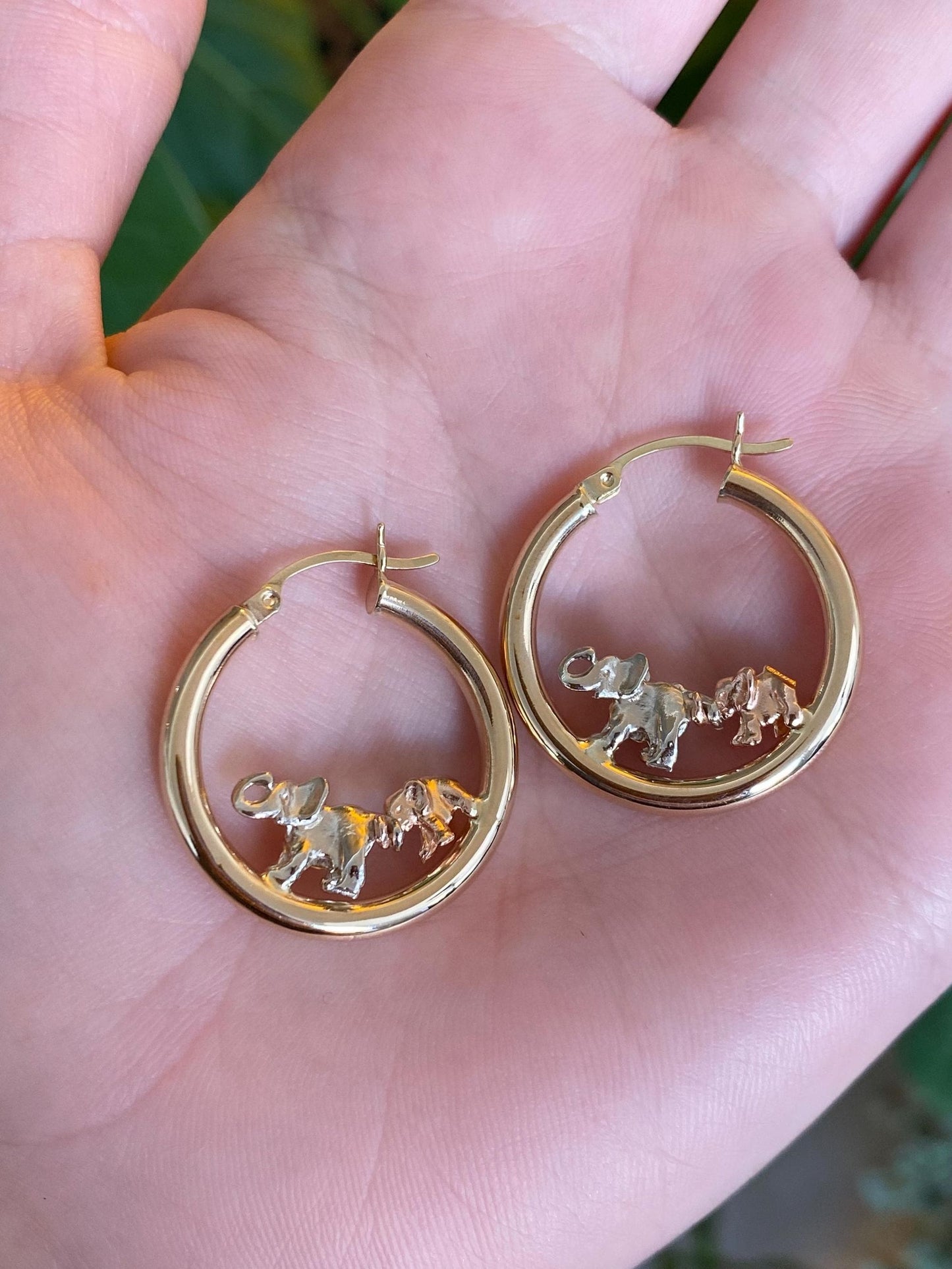 Vintage 14k Tri Tone Gold Elephants Hoop Earrings