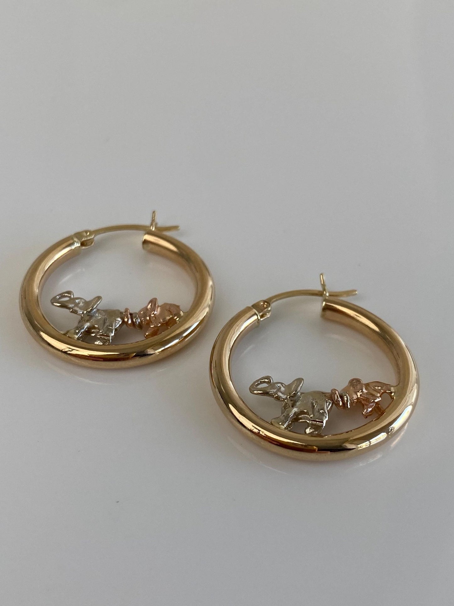 Vintage 14k Tri Tone Gold Elephants Hoop Earrings