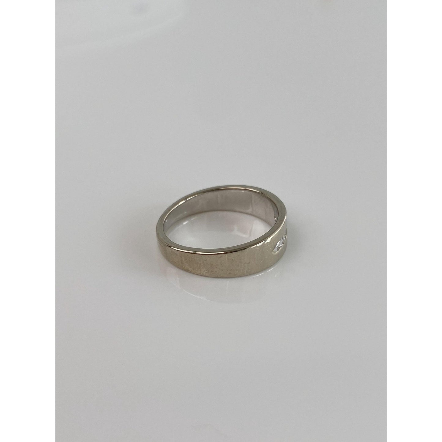 Vintage Solid 14k White Gold Clear Sapphire Ring Band - Size 6.25