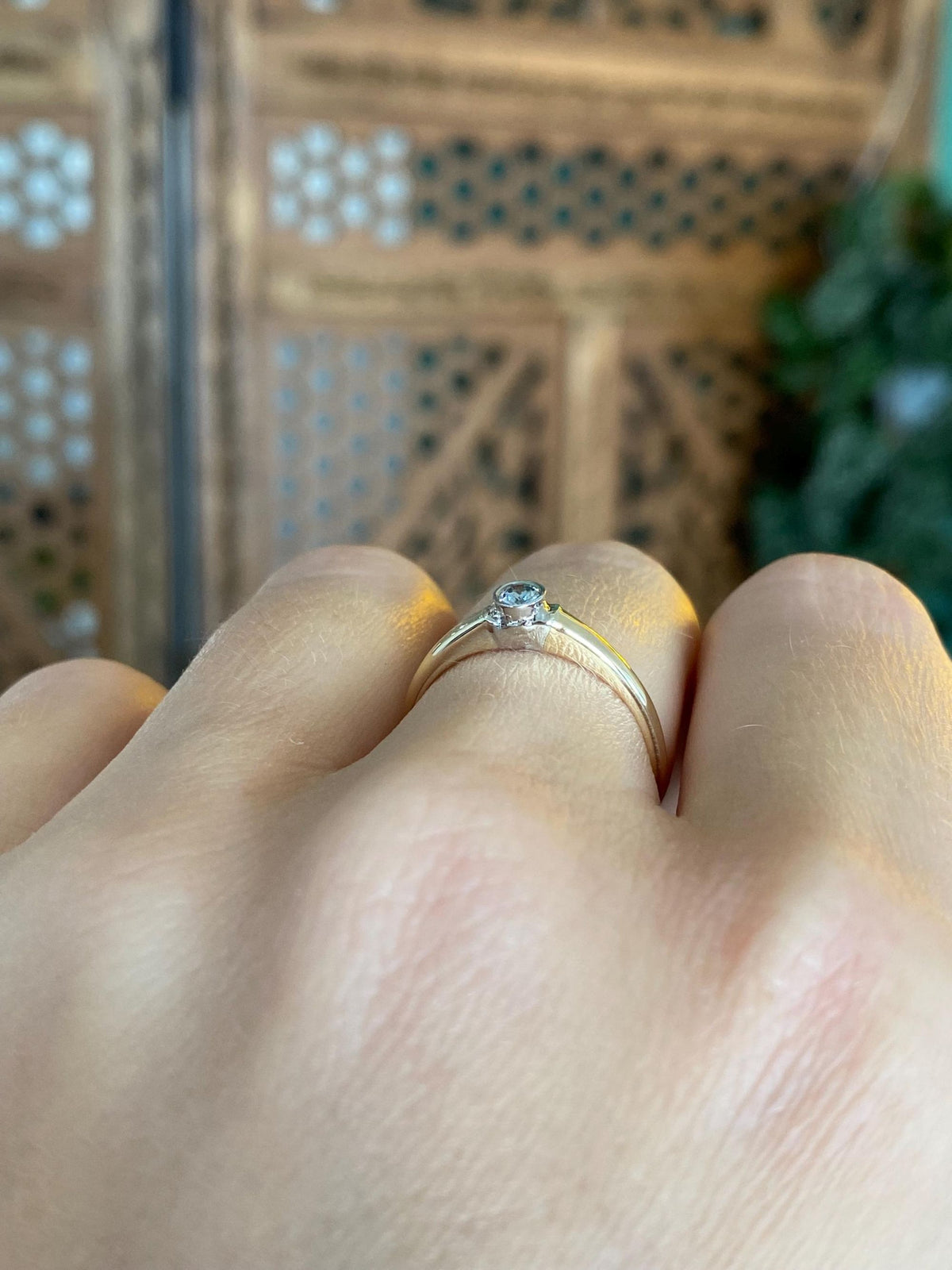 Vintage Solid 14k White & Yellow Gold Diamond Ring - Size 6