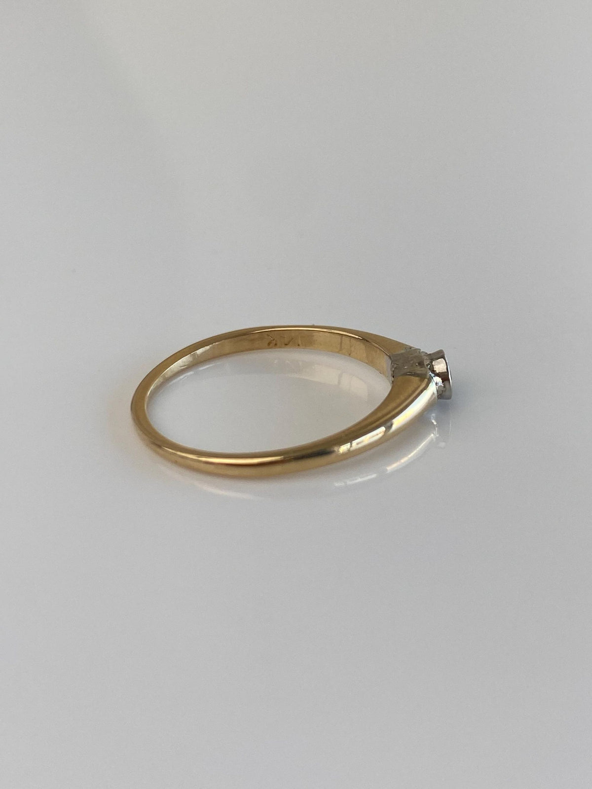 Vintage Solid 14k White & Yellow Gold Diamond Ring - Size 6