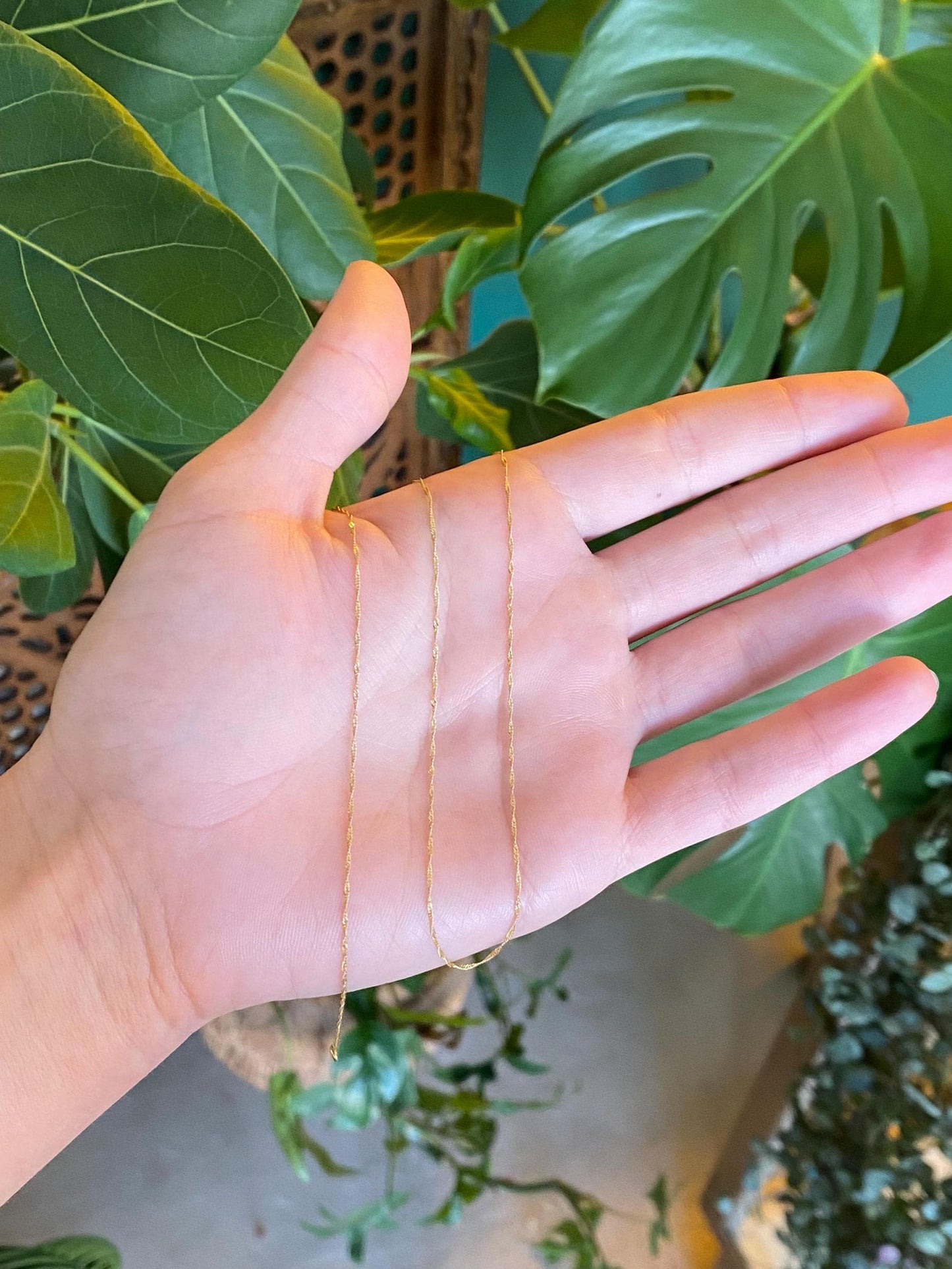 Vintage Solid 14k Yellow Gold Twist Dainty Chain Necklace - 18 inches