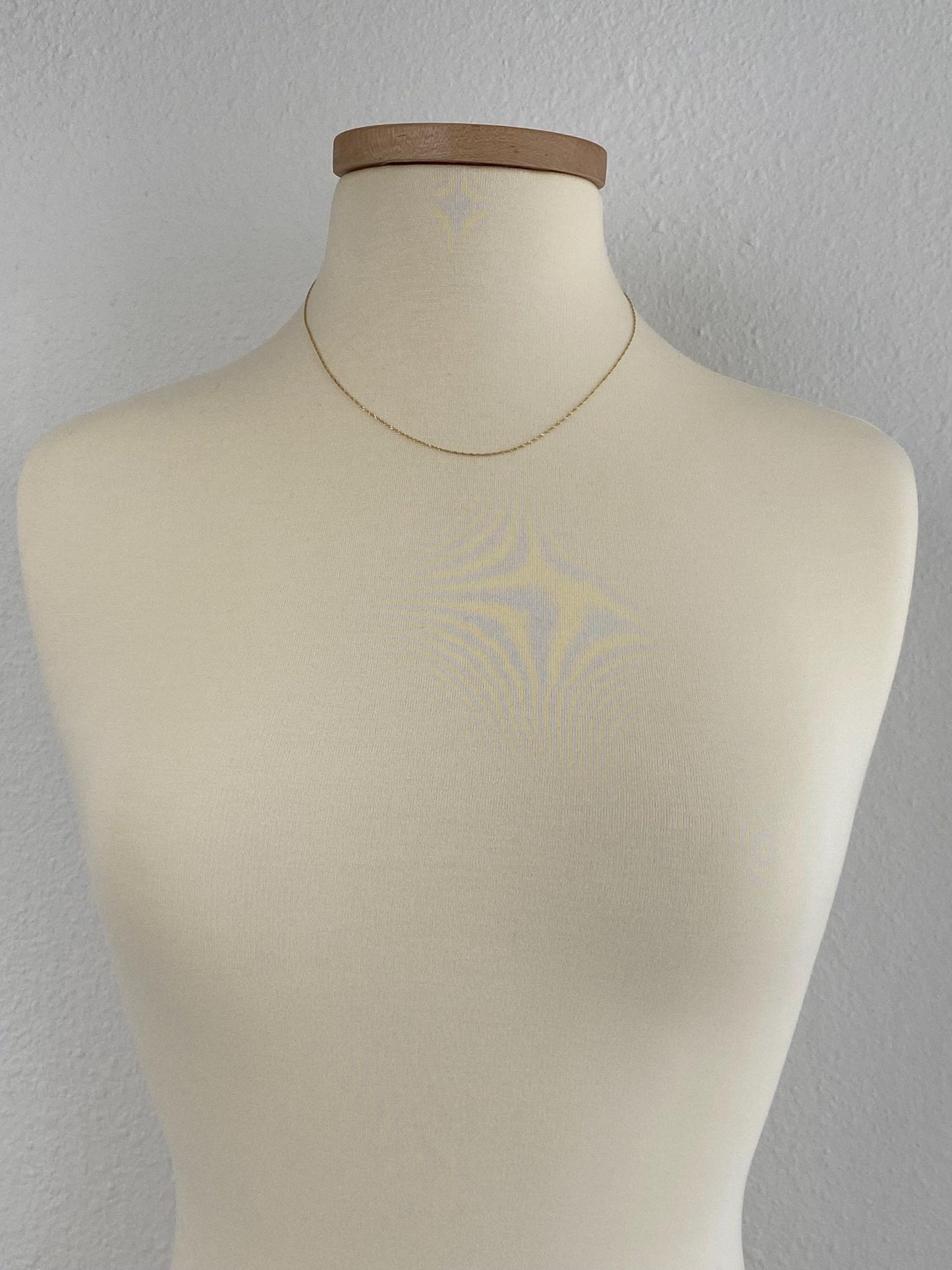 Vintage Solid 14k Yellow Gold Twist Dainty Chain Necklace - 18 inches