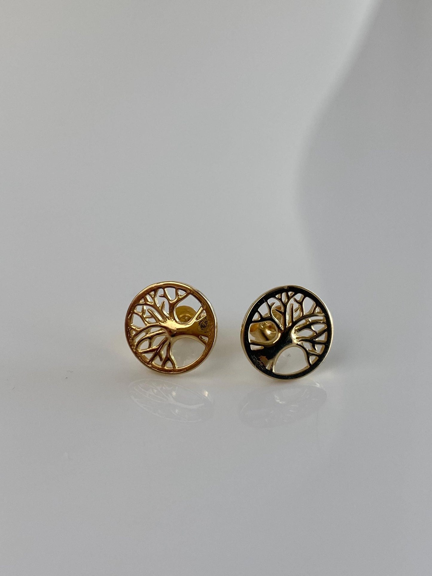 Vintage Solid 18k Yellow Gold Tree Stud Earrings