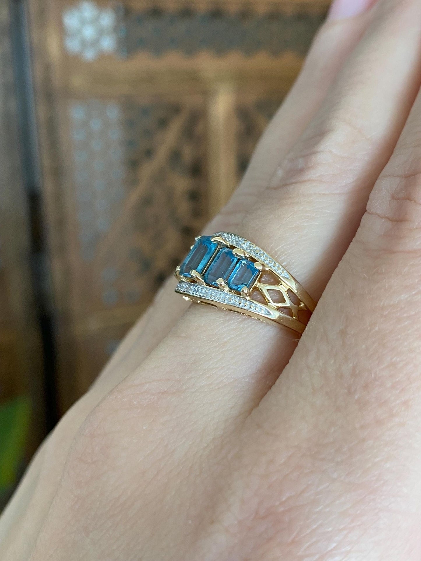 Vintage Solid 14k White & Yellow Gold Diamond Topaz Ring - Size 6