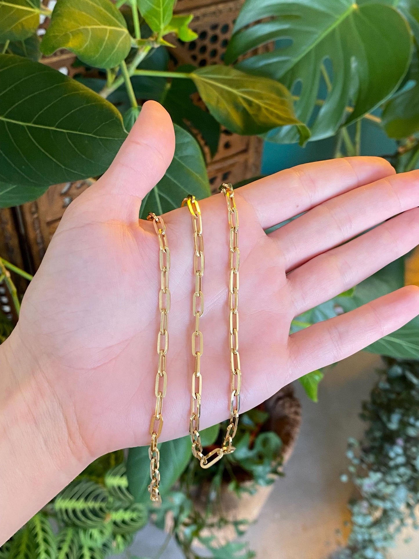 Vintage Solid 18k Yellow Gold Paperclip Chain Necklace - 21.5 inches