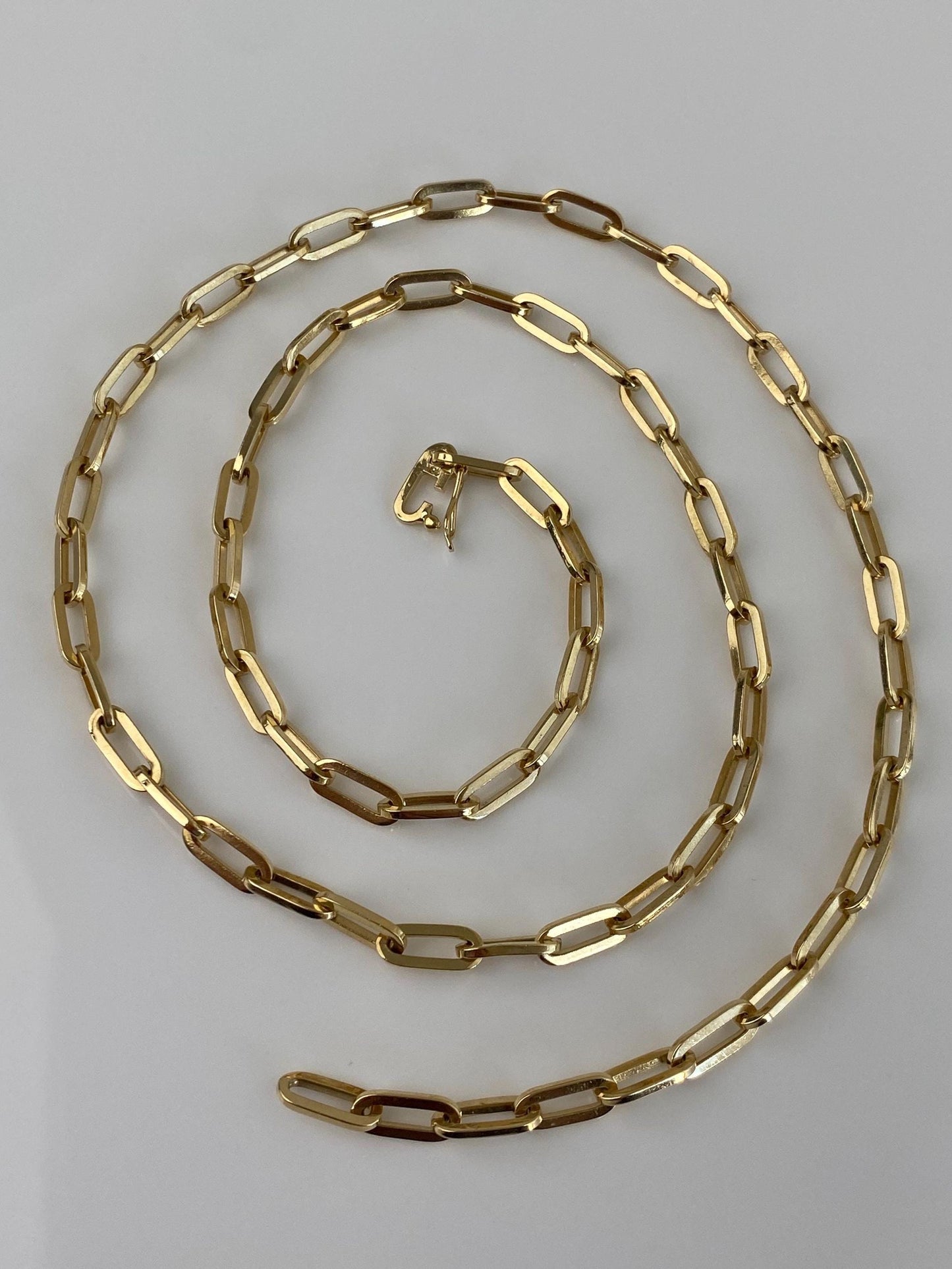 Vintage Solid 18k Yellow Gold Paperclip Chain Necklace - 21.5 inches