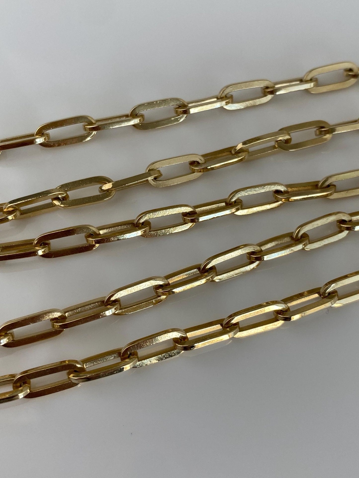 Vintage Solid 18k Yellow Gold Paperclip Chain Necklace - 21.5 inches