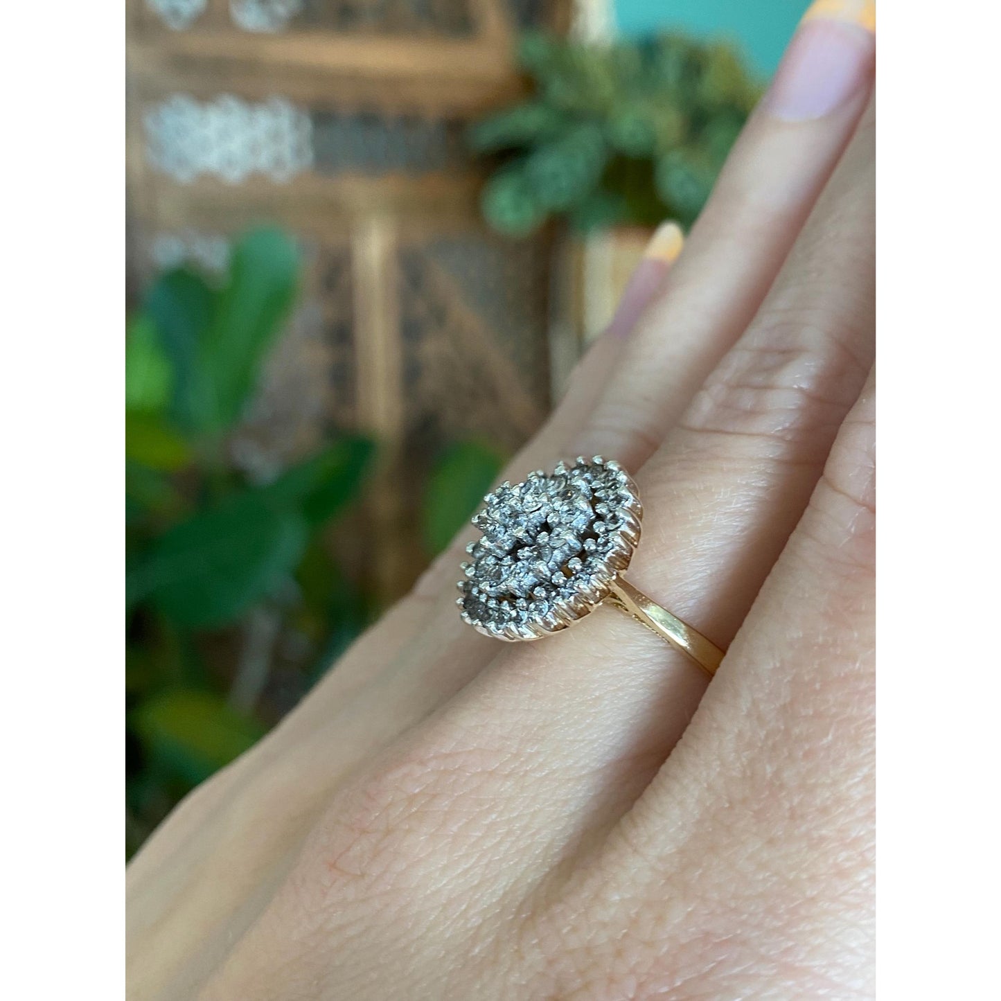 Vintage Solid 9k White & Yellow Gold Clear Quartz Cluster Ring - Size 7