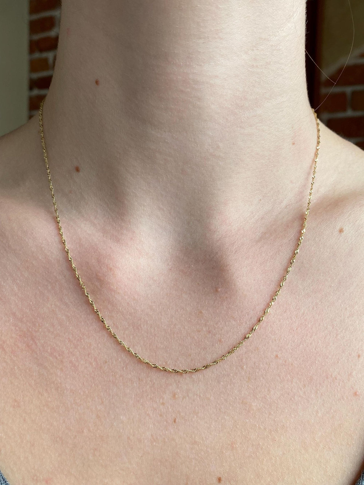 Vintage Solid 14k Yellow Gold Dainty Twist Chain Necklace - 17.75 inches