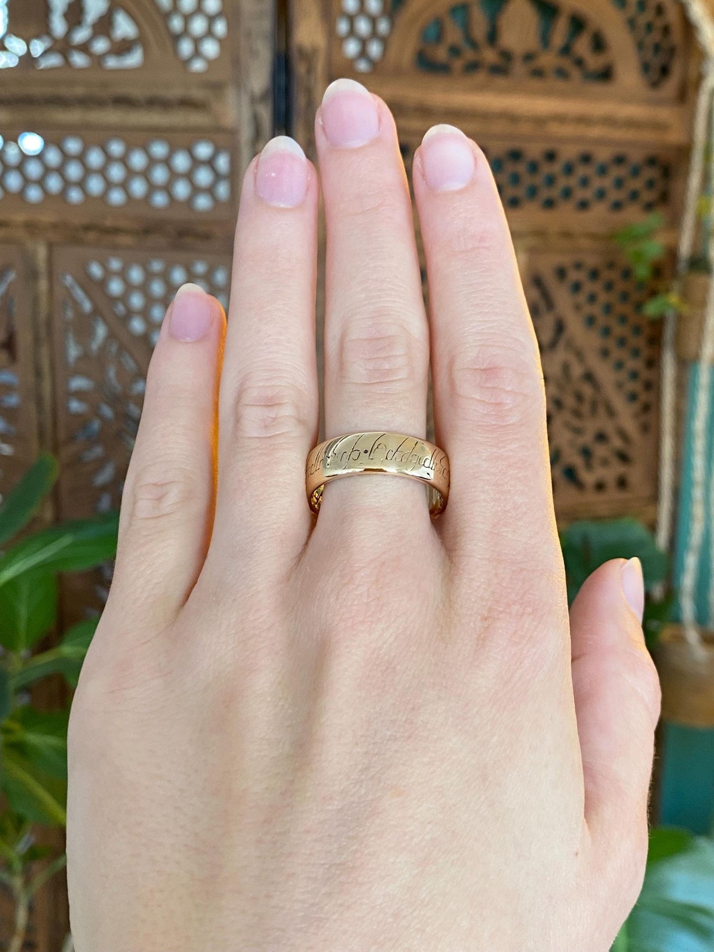Vintage Solid 14k Yellow Gold LOTR Replica Engraved Text Ring Band - Size 11.25