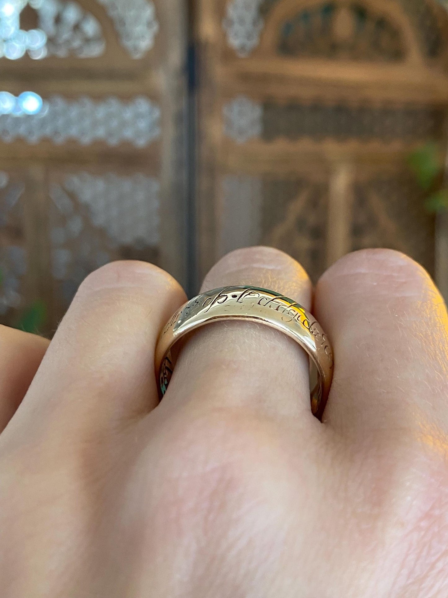 Vintage Solid 14k Yellow Gold LOTR Replica Engraved Text Ring Band - Size 11.25
