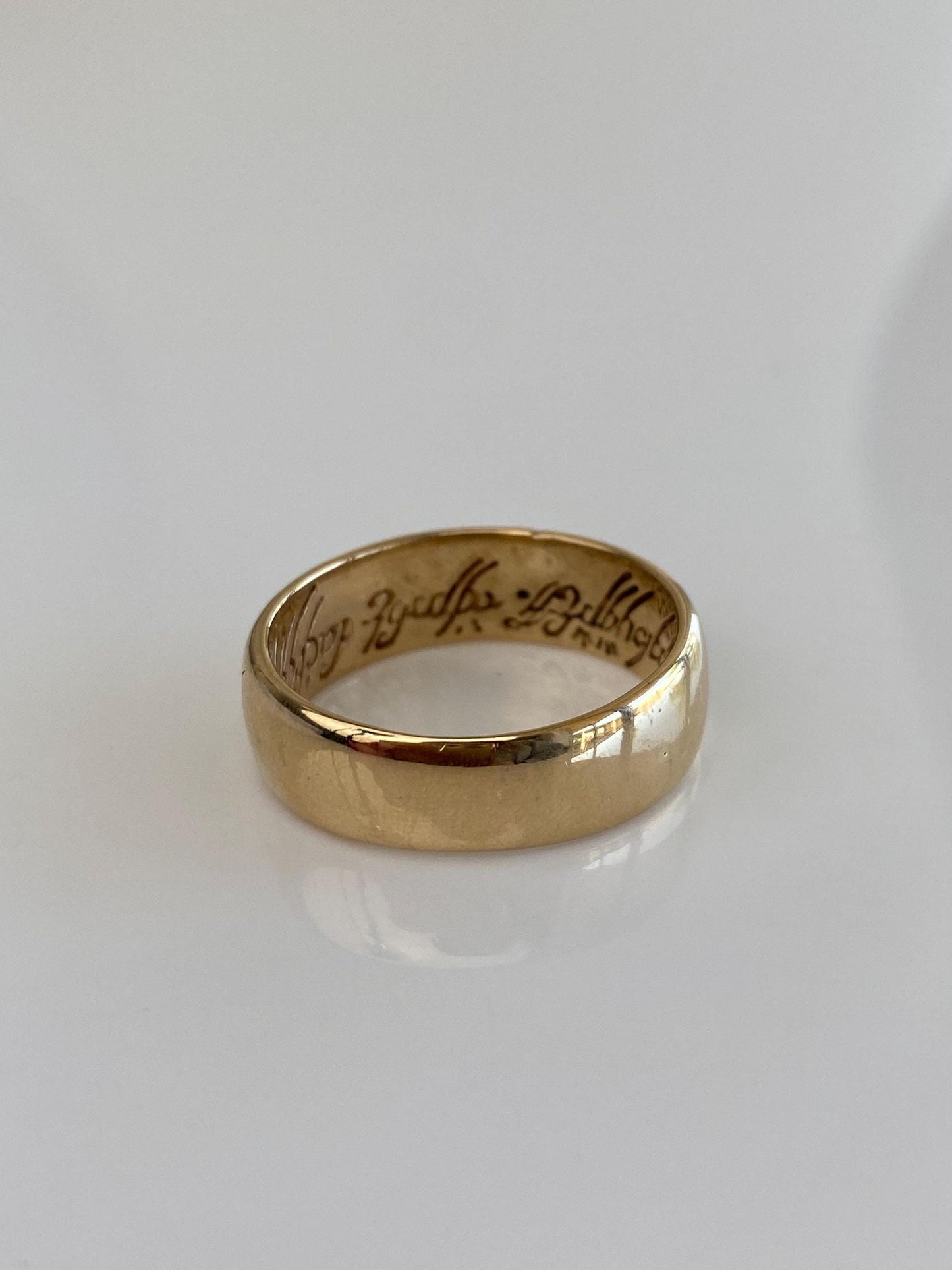 Vintage Solid 14k Yellow Gold LOTR Replica Engraved Text Ring Band - Size 11.25