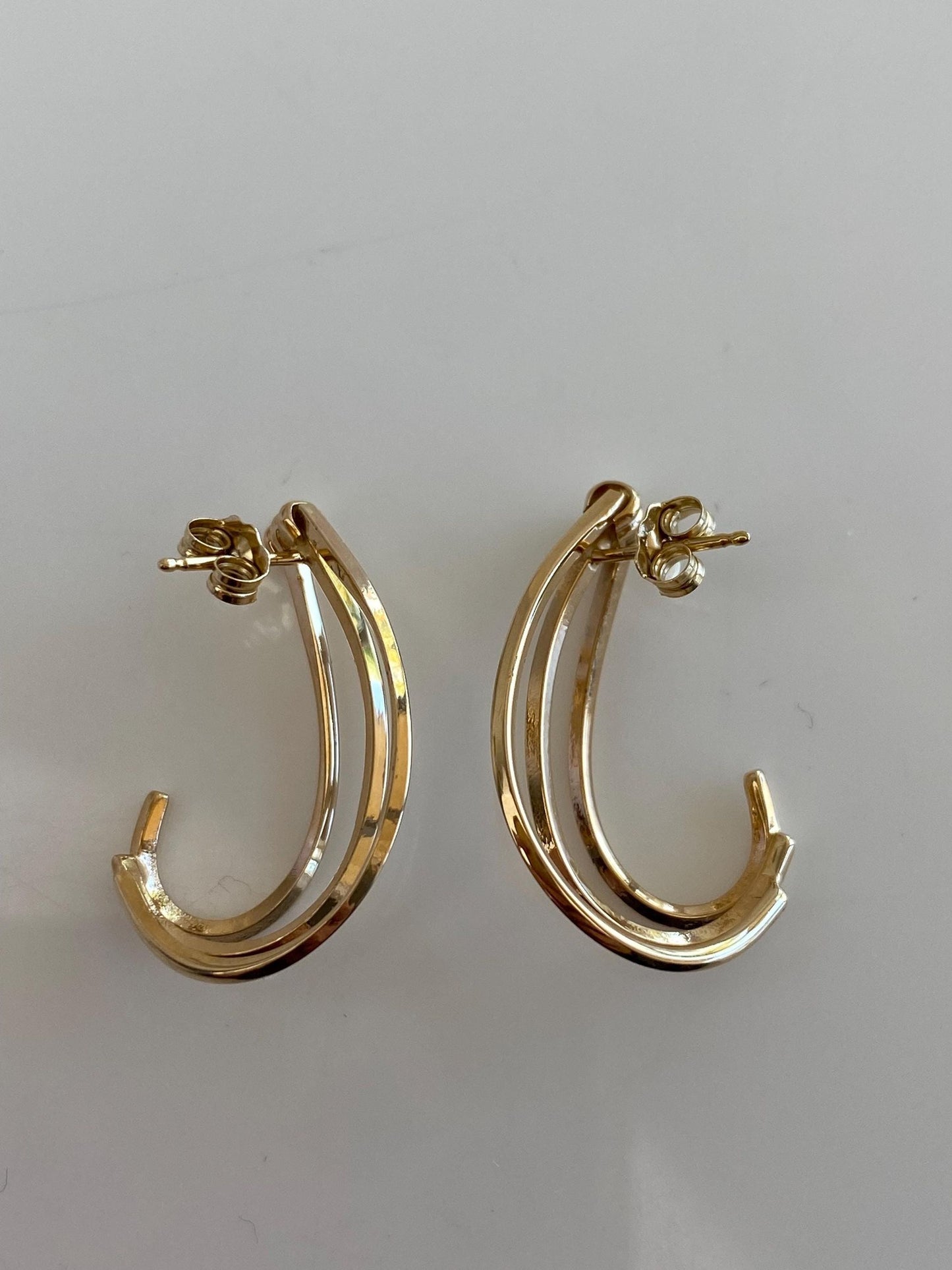 Vintage Solid 14k Yellow Gold Open Work Wave Drop Earrings