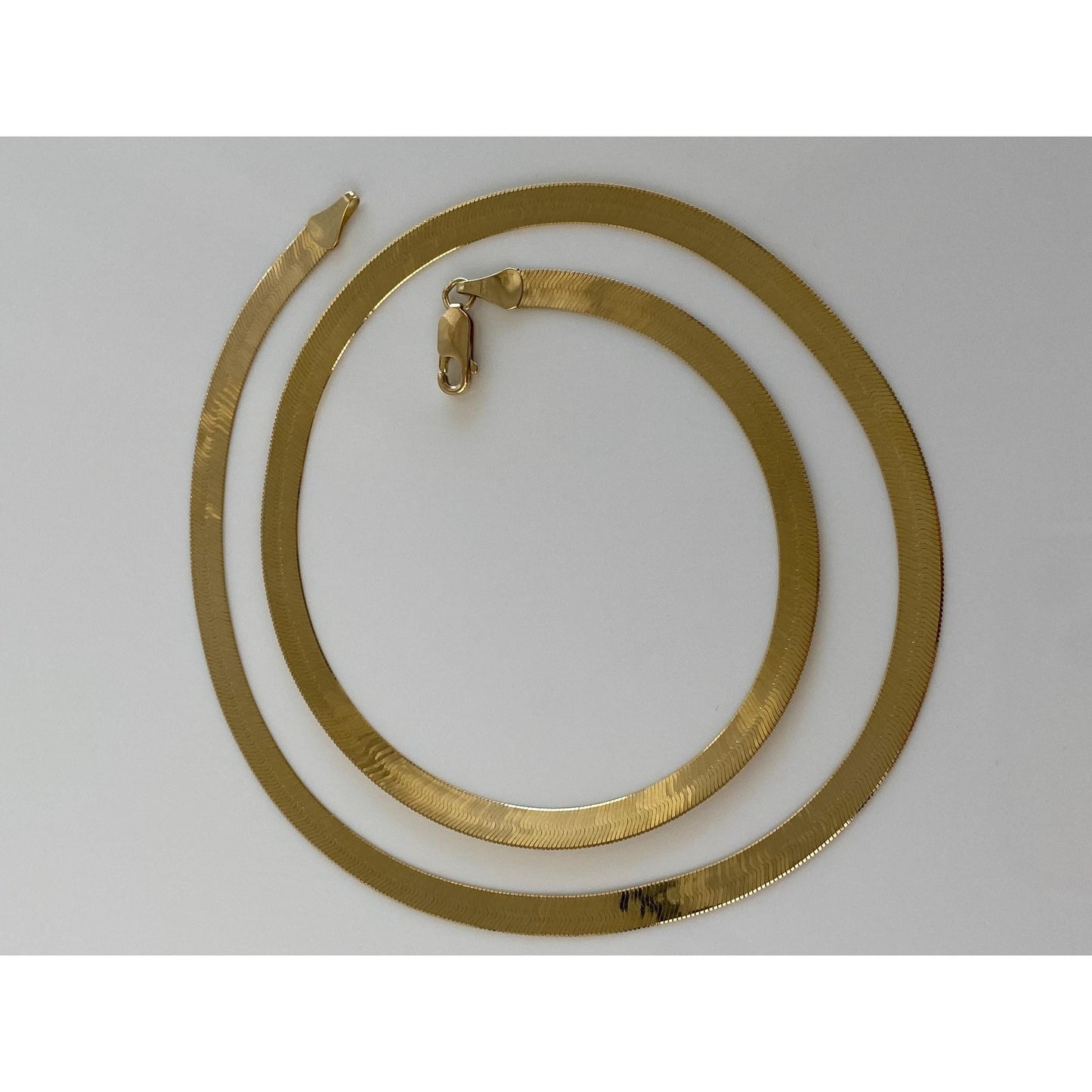 Vintage Solid 14k Yellow Gold Herringbone Chain Necklace - 20.25 inches