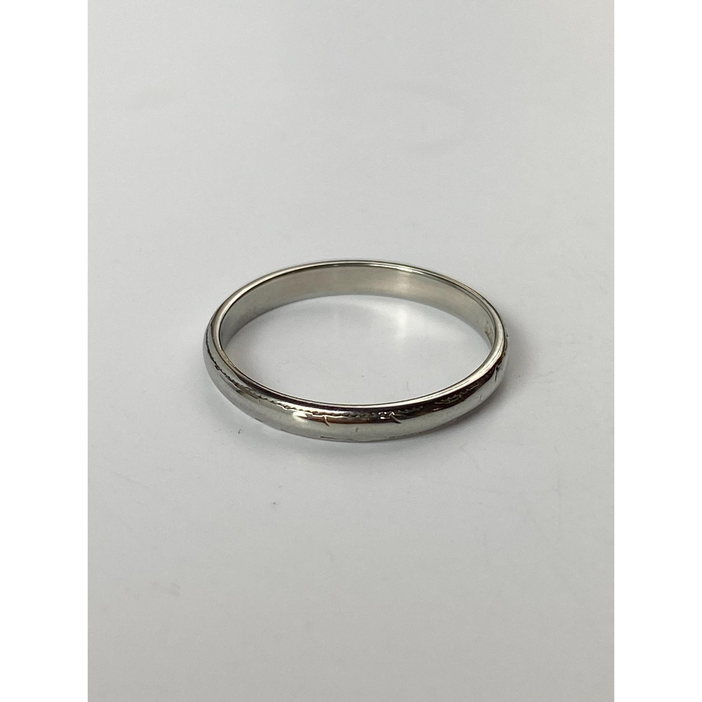 Vintage Solid 18k White Gold Miligrain Ring Band - Size 4.75