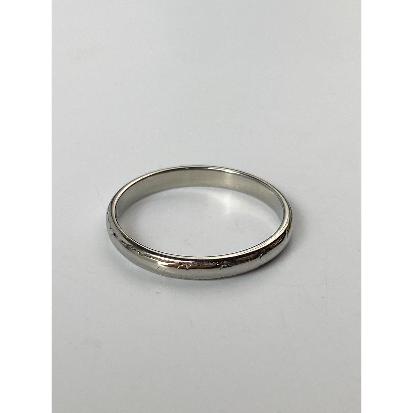 Vintage Solid 18k White Gold Miligrain Ring Band - Size 4.75