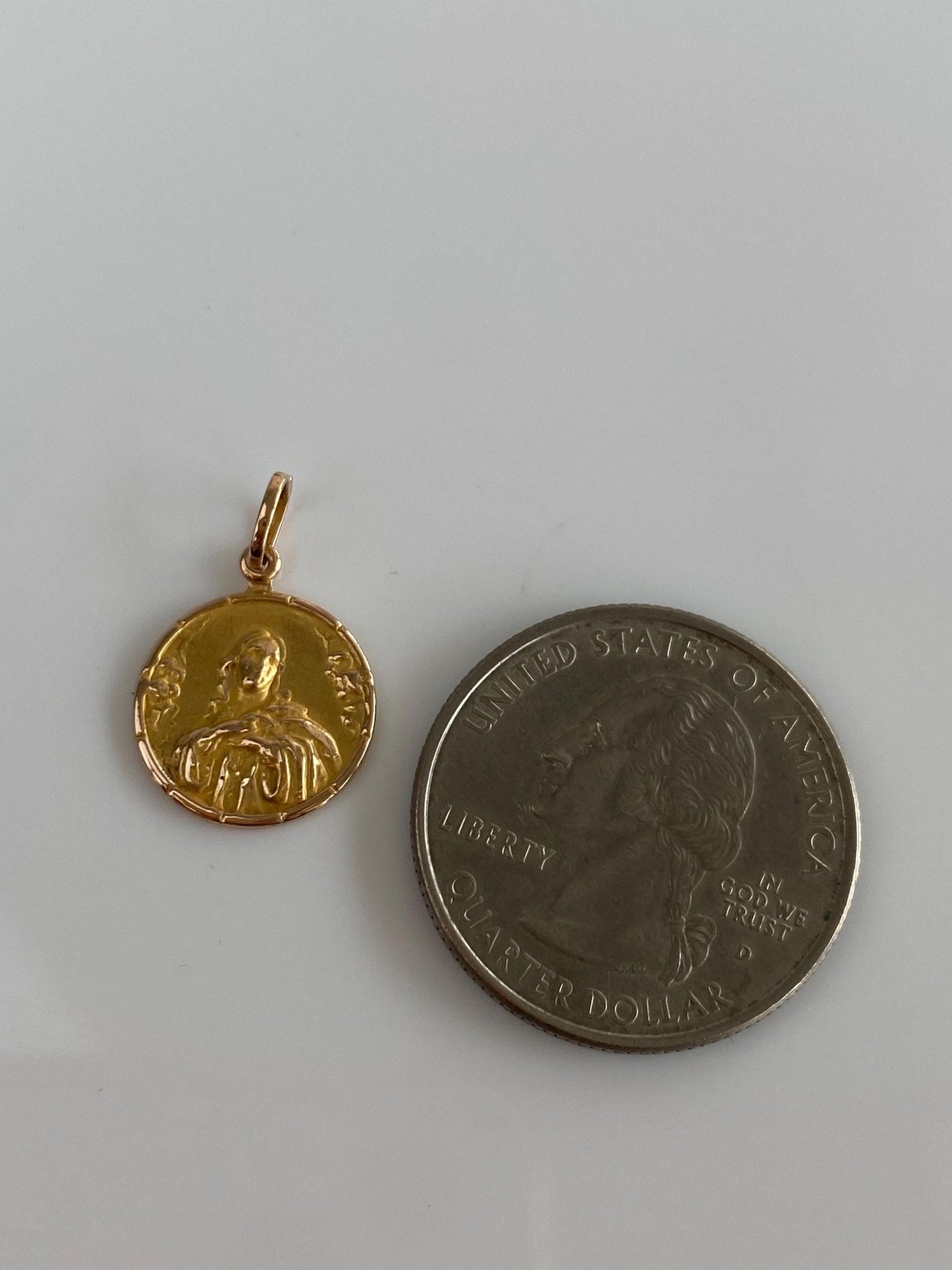 Vintage Solid 18k Yellow Gold Religious Jesus Charm