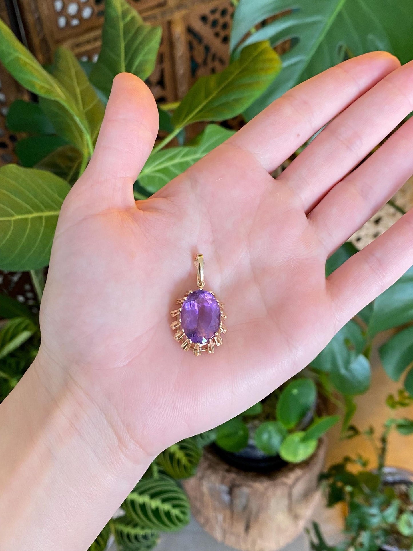 Vintage Solid 14k Yellow Gold Amethyst Charm