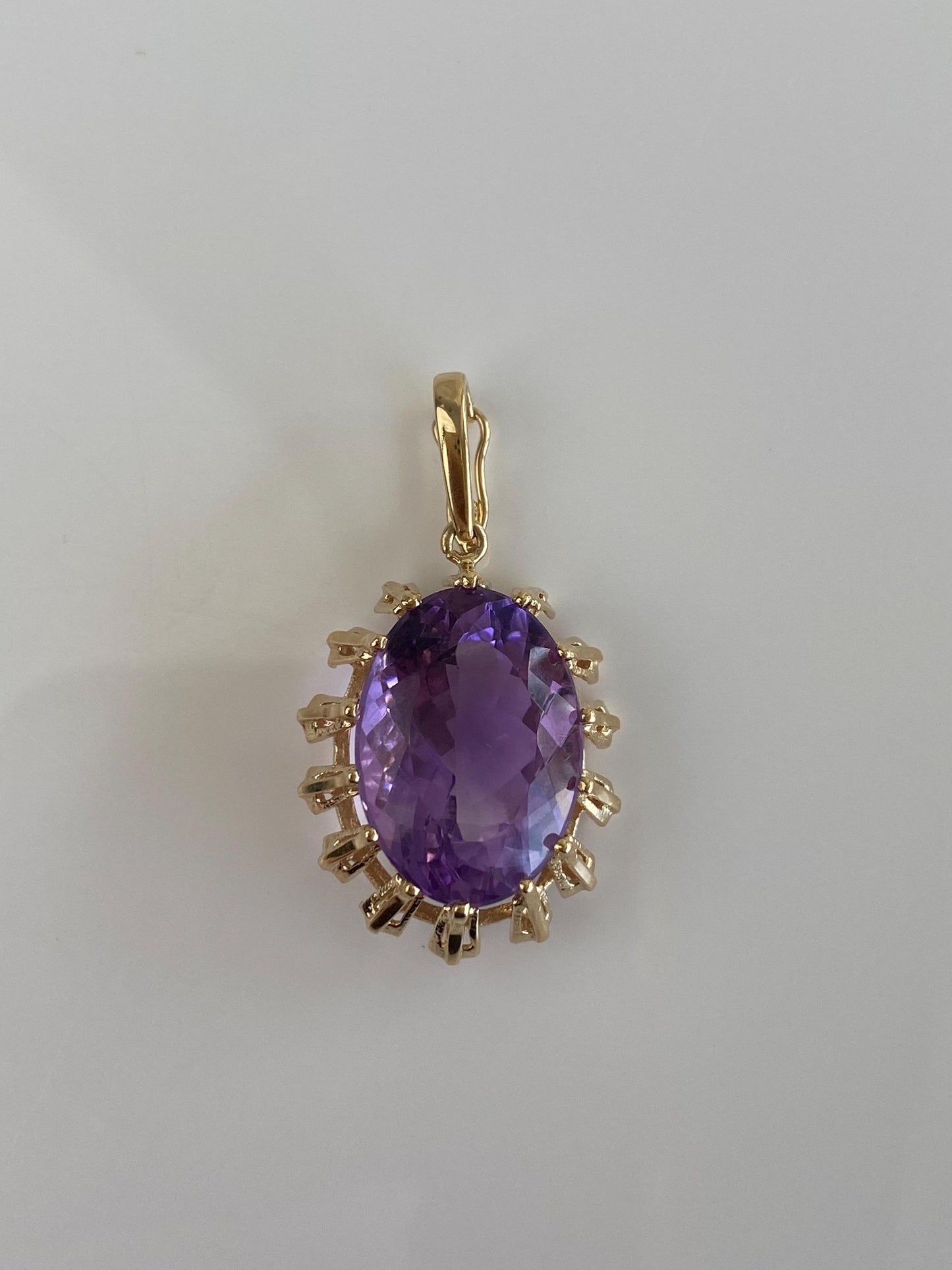 Vintage Solid 14k Yellow Gold Amethyst Charm