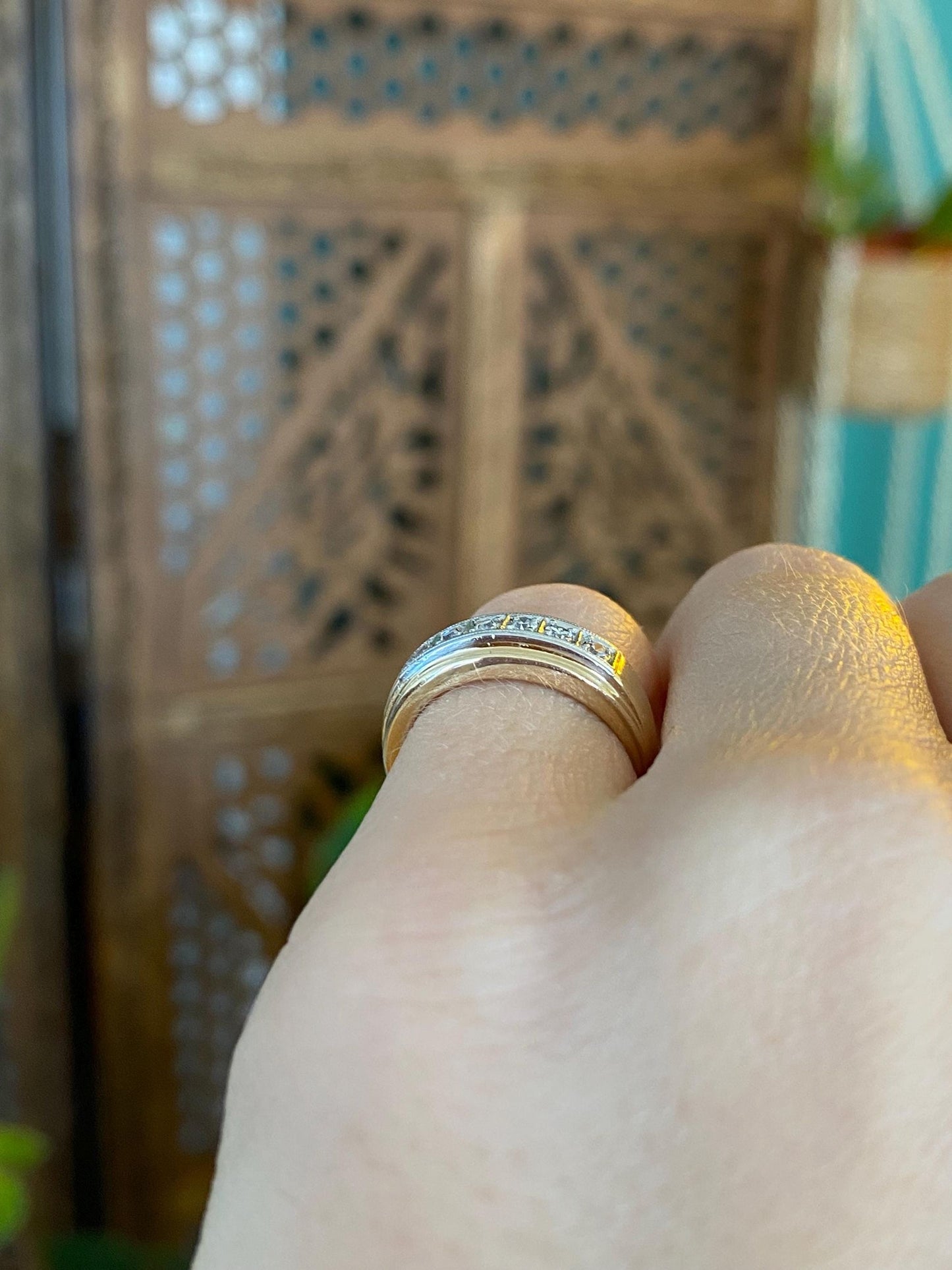 Vintage Solid 14k Yellow Gold & Platinum Diamond Ring Band - Size 4.25