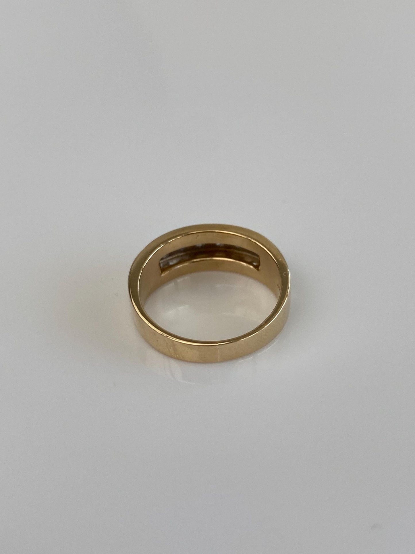 Vintage Solid 14k Yellow Gold & Platinum Diamond Ring Band - Size 4.25