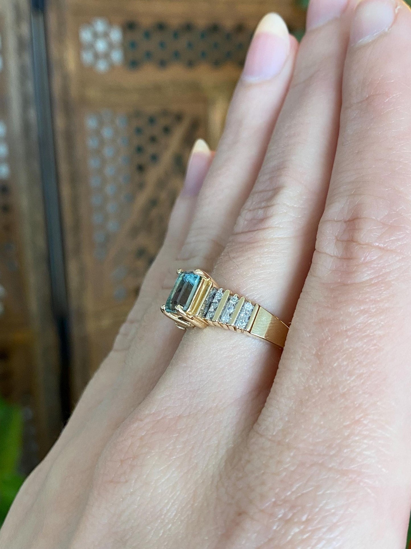 Vintage Solid 10k Diamond Aquamarine Ring - Size 6.5