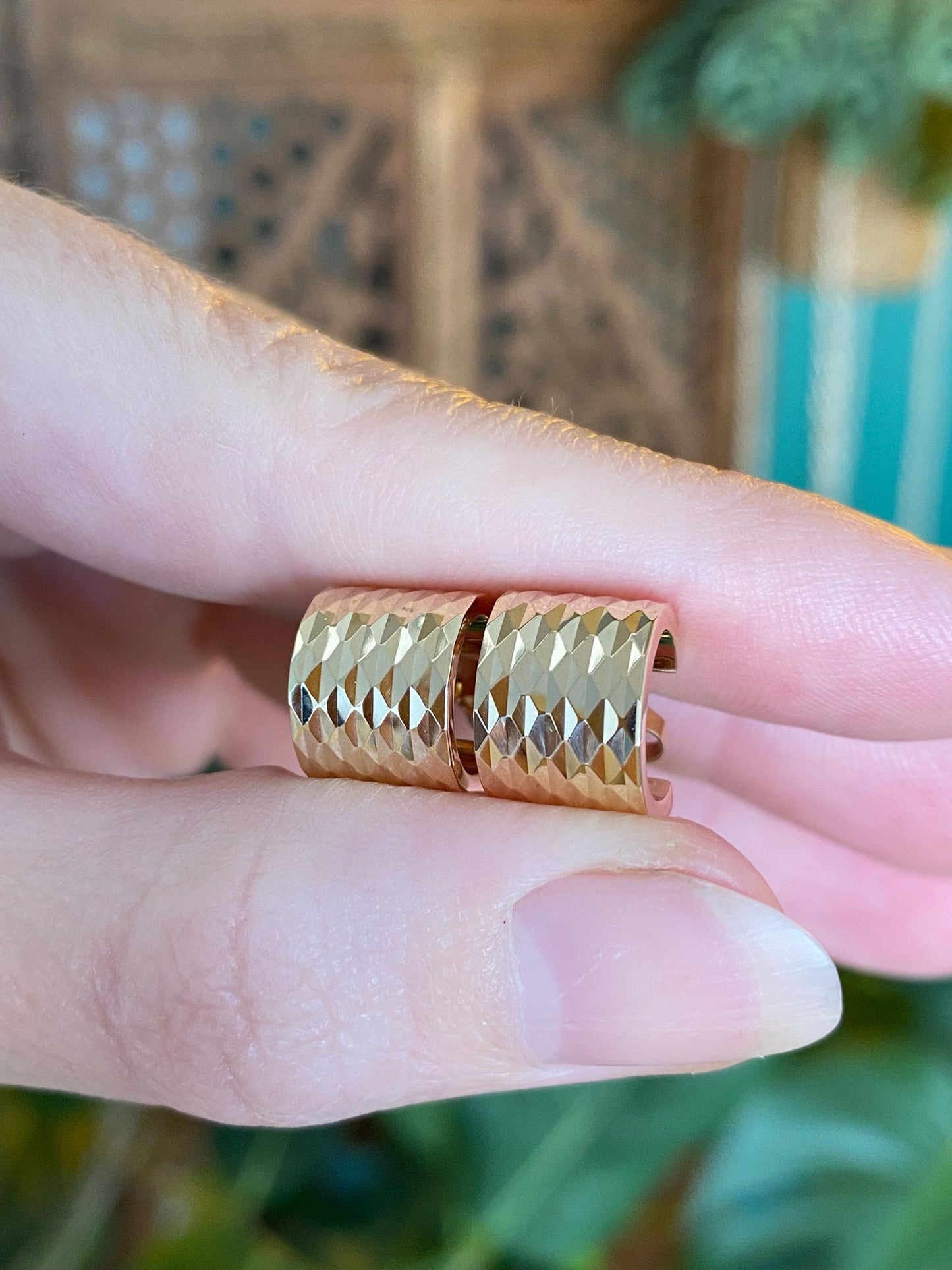 Vintage 14k Yellow Gold Diamond Cut Wide Huggie Hoop Earrings