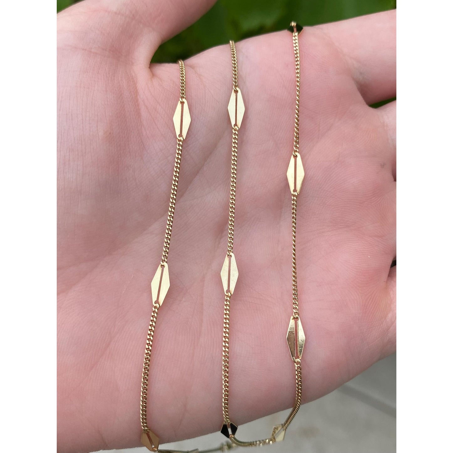Solid 14k Yellow Gold Station Chain Style Tight Curb Chain Necklace - 22.5 inches