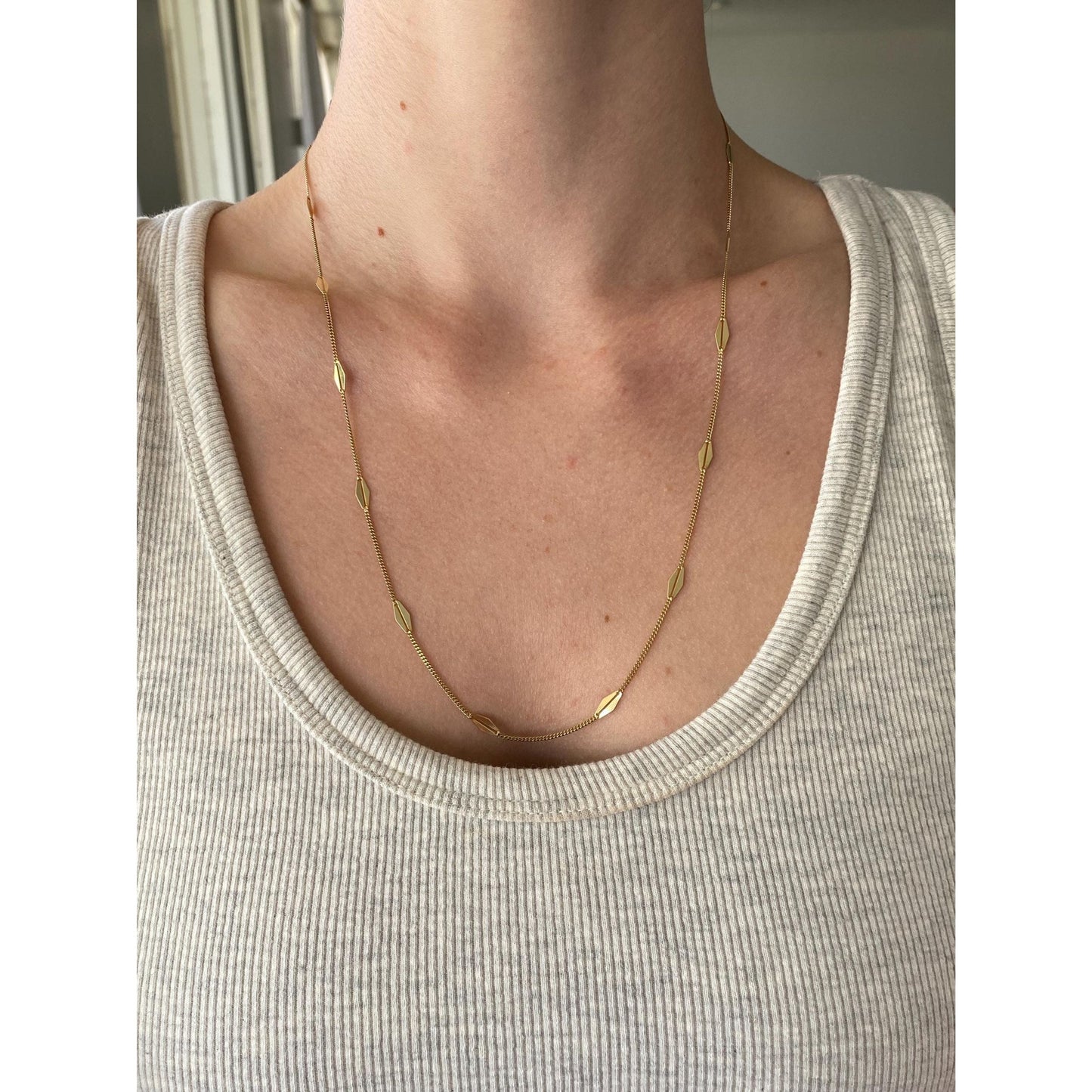 Solid 14k Yellow Gold Station Chain Style Tight Curb Chain Necklace - 22.5 inches