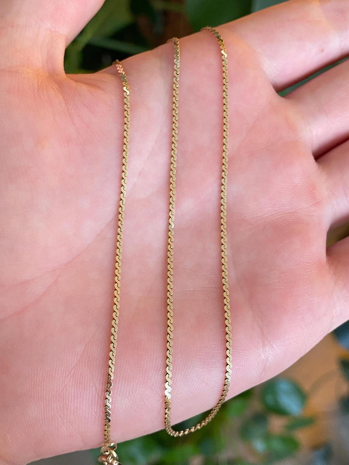 Vintage Solid 14k Yellow Gold Serpentine Chain Necklace - 15.75 inches