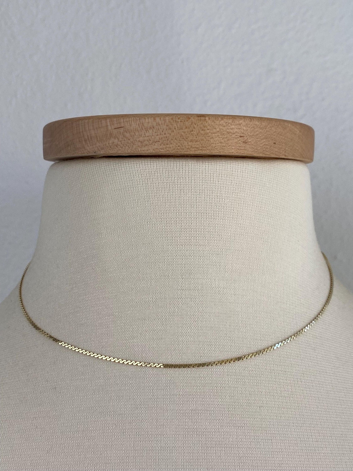 Vintage Solid 14k Yellow Gold Serpentine Chain Necklace - 15.75 inches