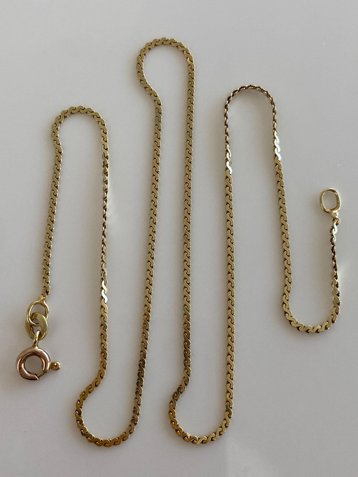 Vintage Solid 14k Yellow Gold Serpentine Chain Necklace - 15.75 inches
