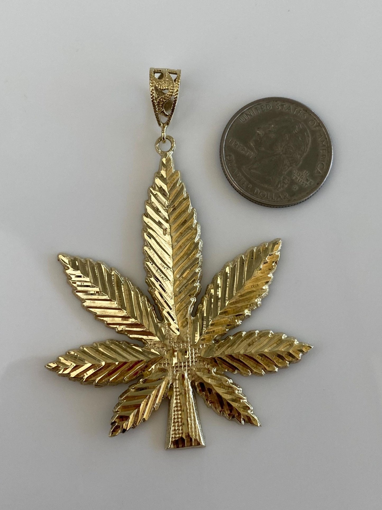 Vintage Solid 10k Yellow Gold Diamond Cut Marijuana Leaf Charm