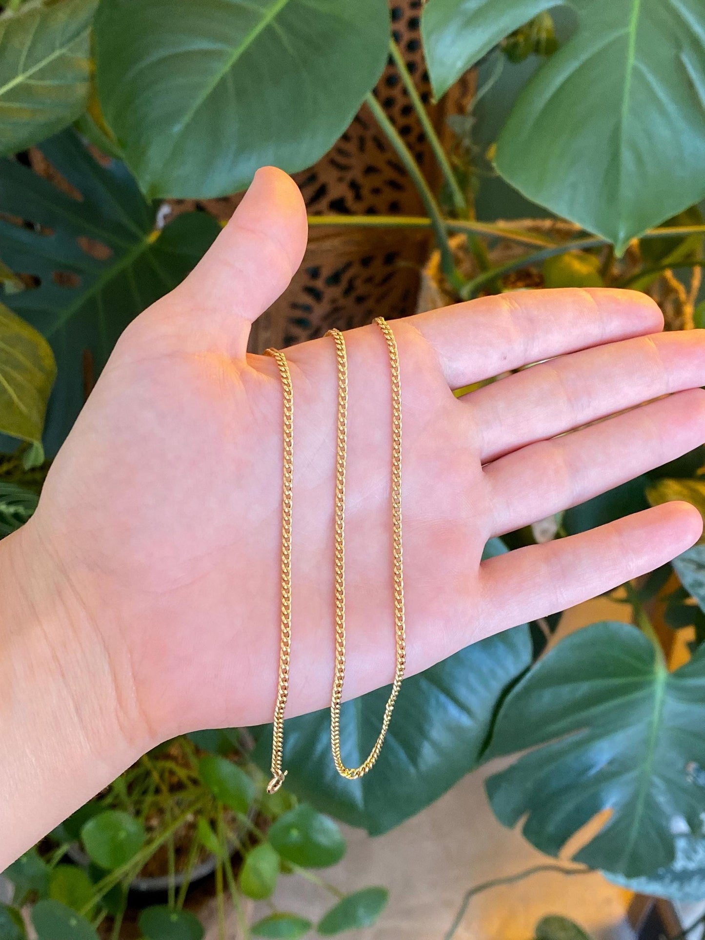 Vintage Solid 18k Yellow Gold Curb Chain Necklace - 21 inches