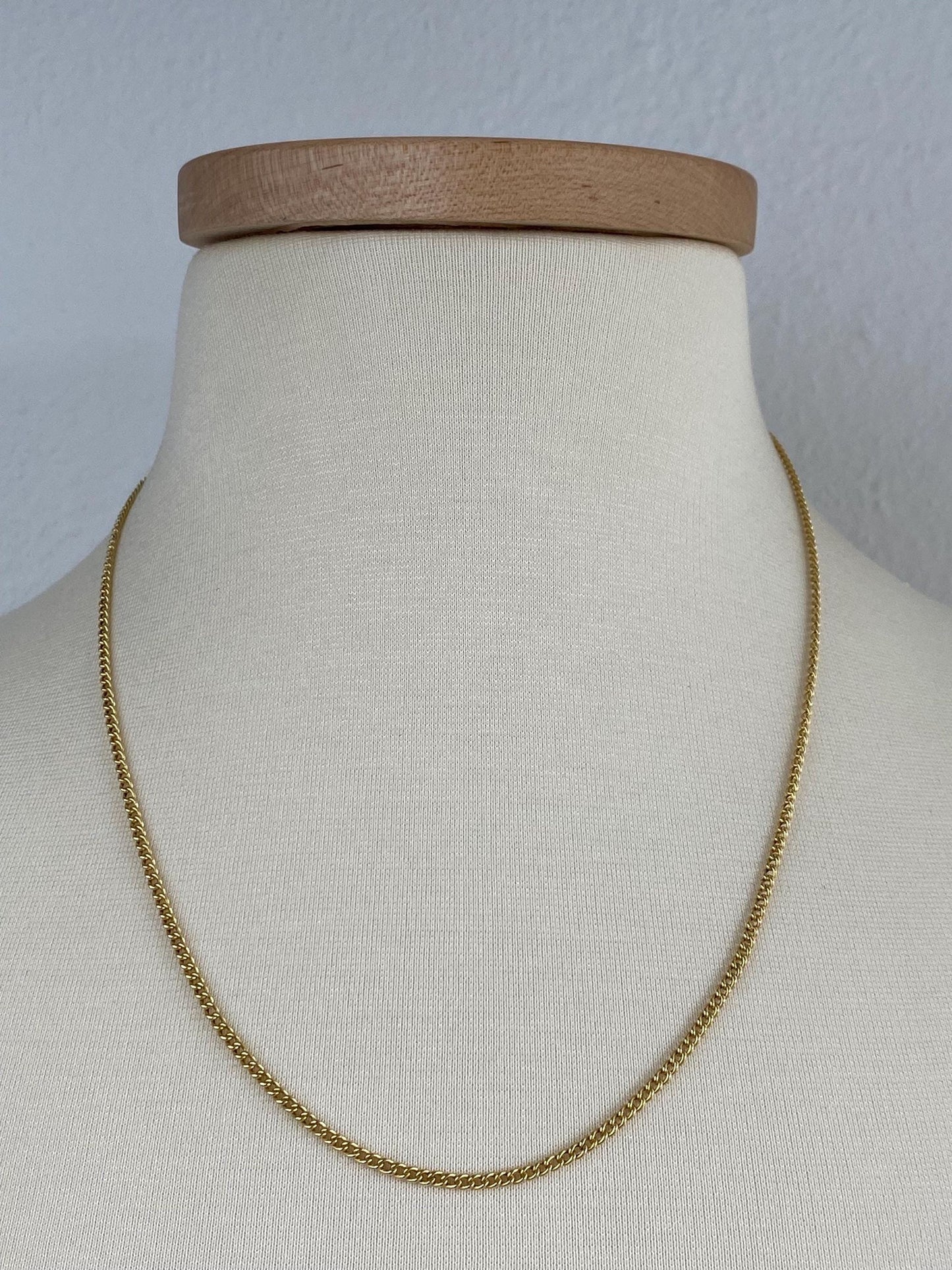 Vintage Solid 18k Yellow Gold Curb Chain Necklace - 21 inches
