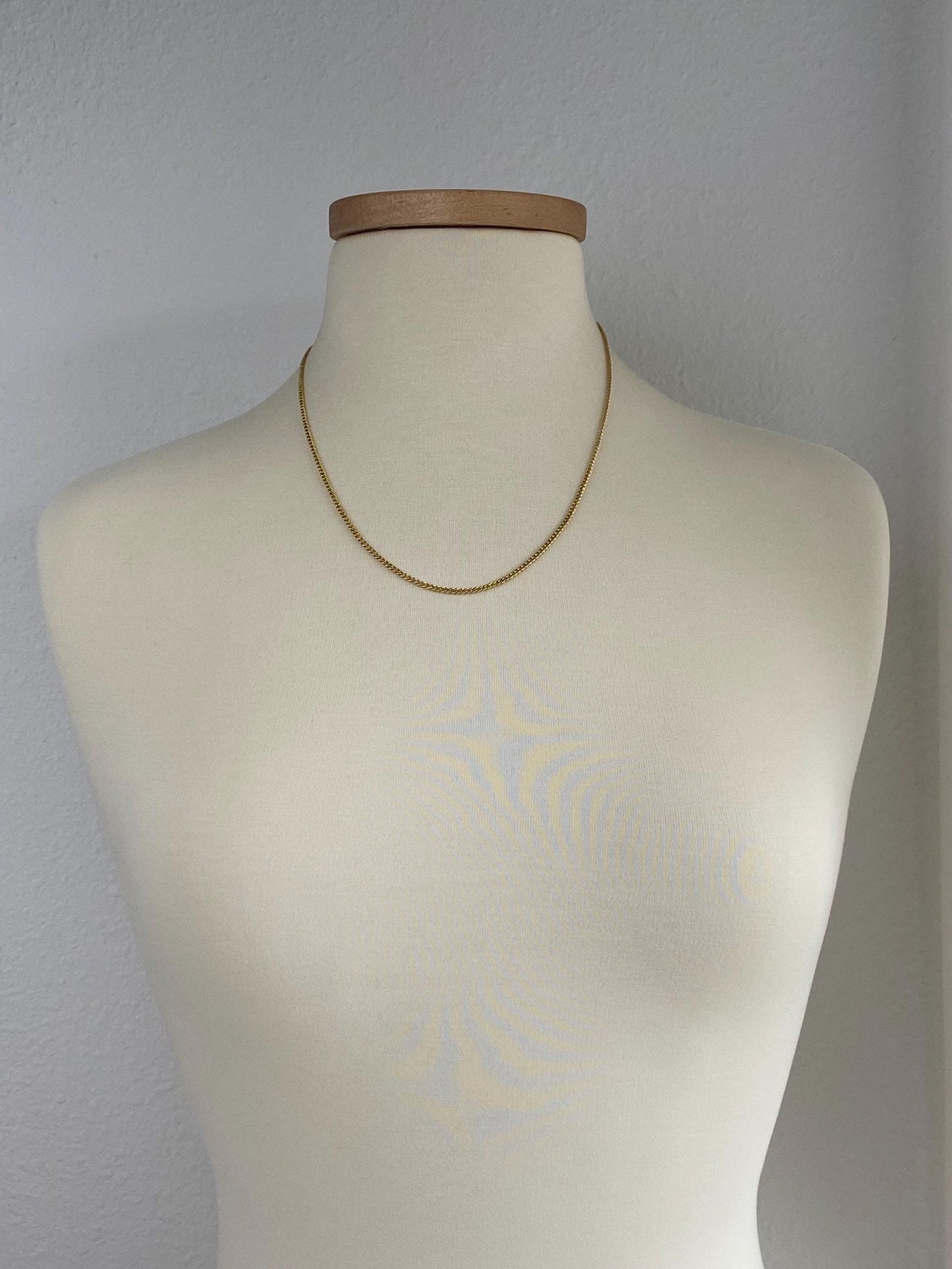Vintage Solid 18k Yellow Gold Curb Chain Necklace - 21 inches