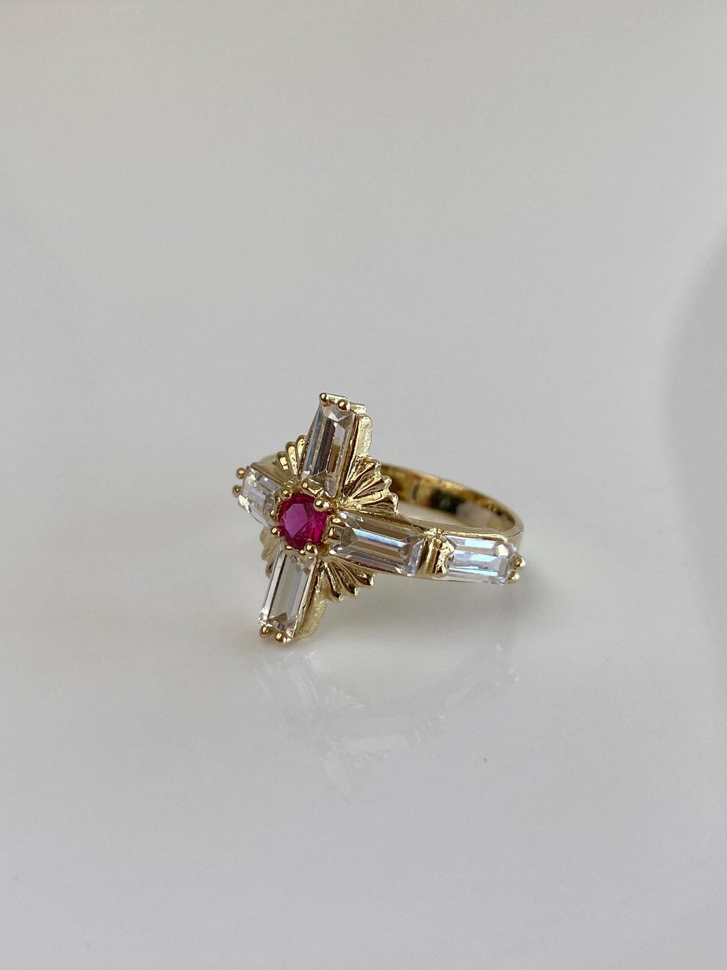 Vintage Solid 10k Yellow Gold Pink Sapphire Clear Cubic Zirconia Cross Ring - Size 7.75
