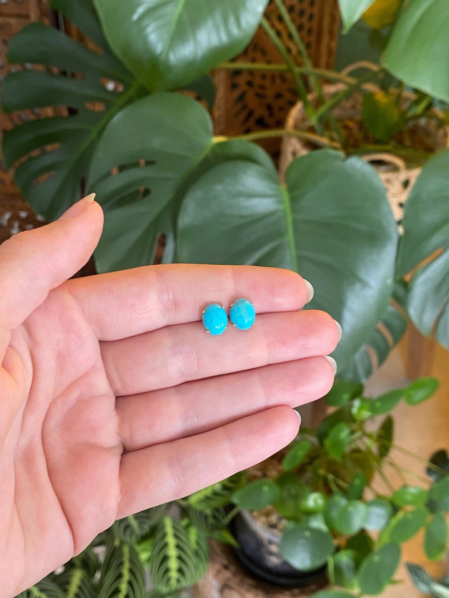 Vintage Solid 14k Yellow Gold Turquoise Stud Earrings