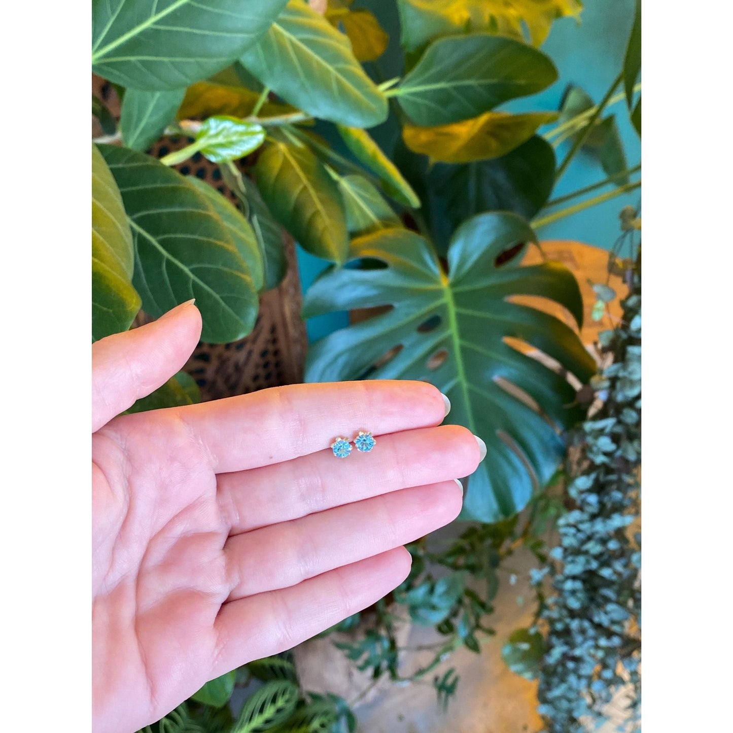 Solid 14k Yellow Gold Light Blue Cubic Zirconia Stud Earrings