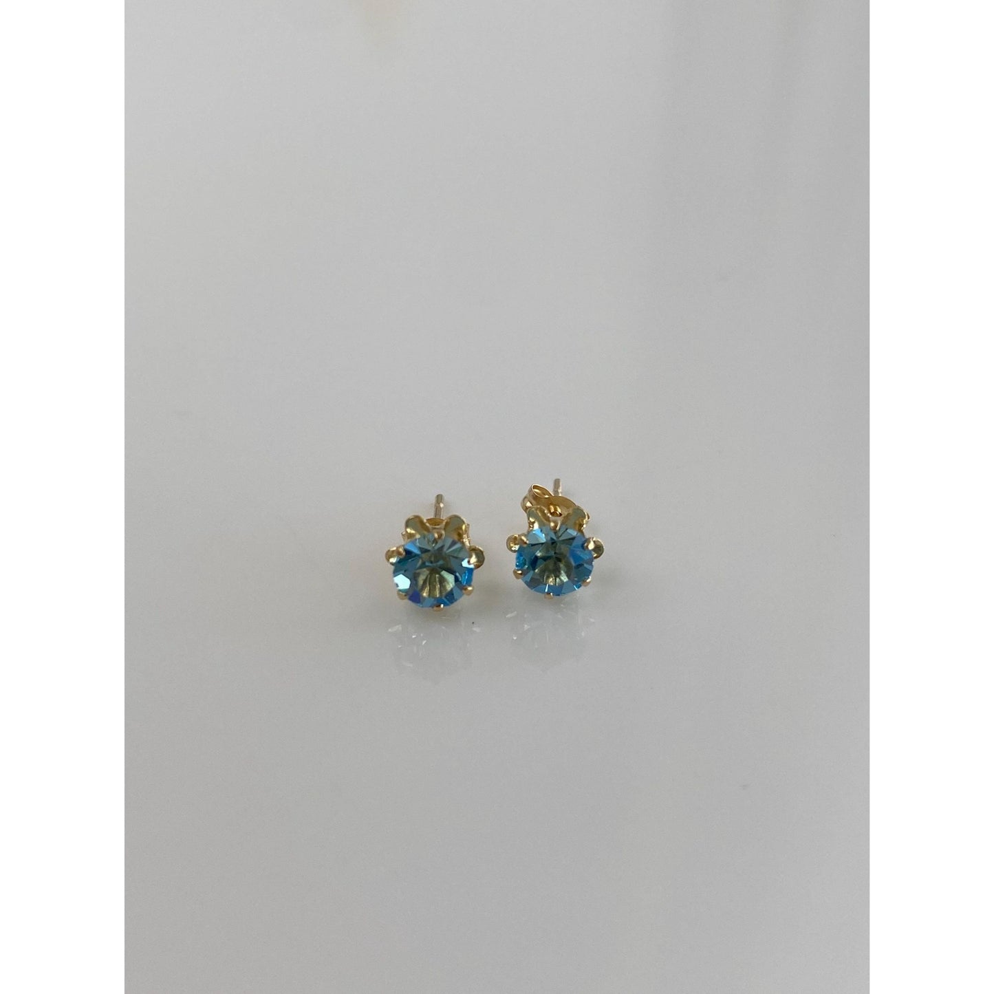 Solid 14k Yellow Gold Light Blue Cubic Zirconia Stud Earrings