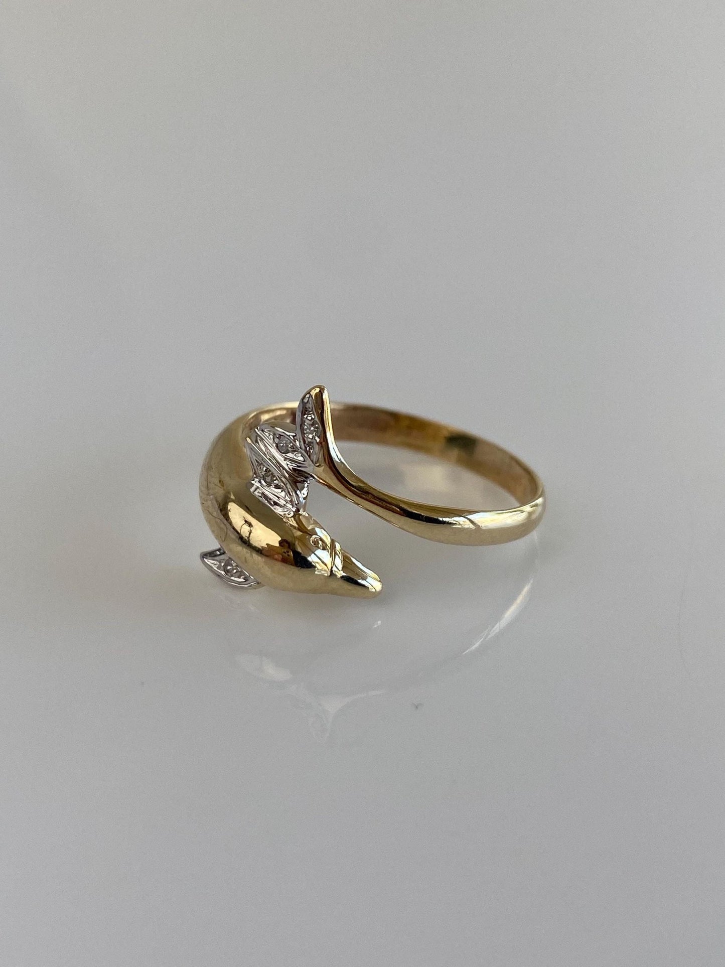 Vintage Solid 10k White & Yellow Gold Diamond Dolphin Ring - Size 8.25