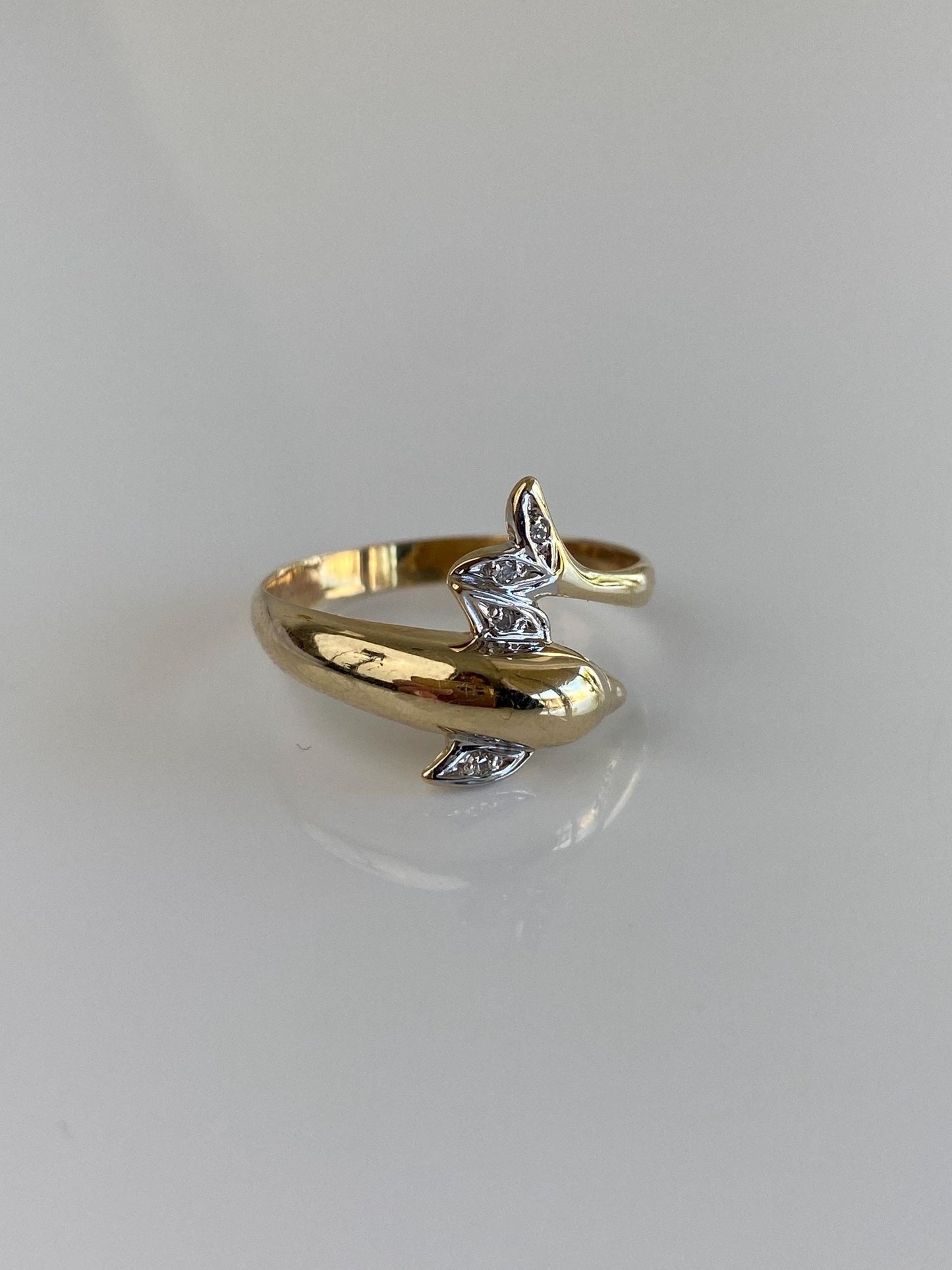 Vintage Solid 10k White & Yellow Gold Diamond Dolphin Ring - Size 8.25