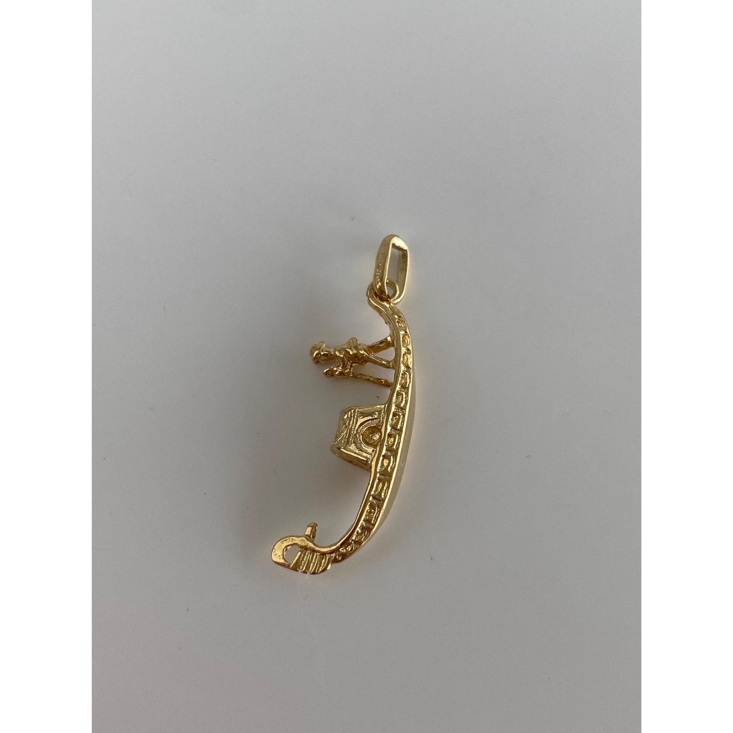 Vintage Solid 18k Yellow Gold Gondola Charm