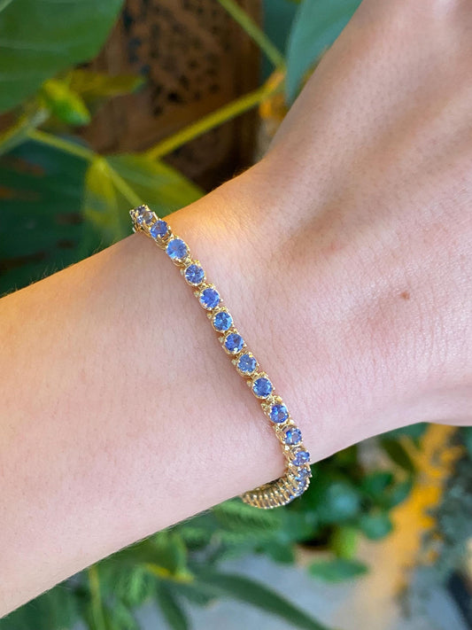 Vintage Solid 14k Yellow Gold Light Blue Sapphire Link Bracelet - 7 inches