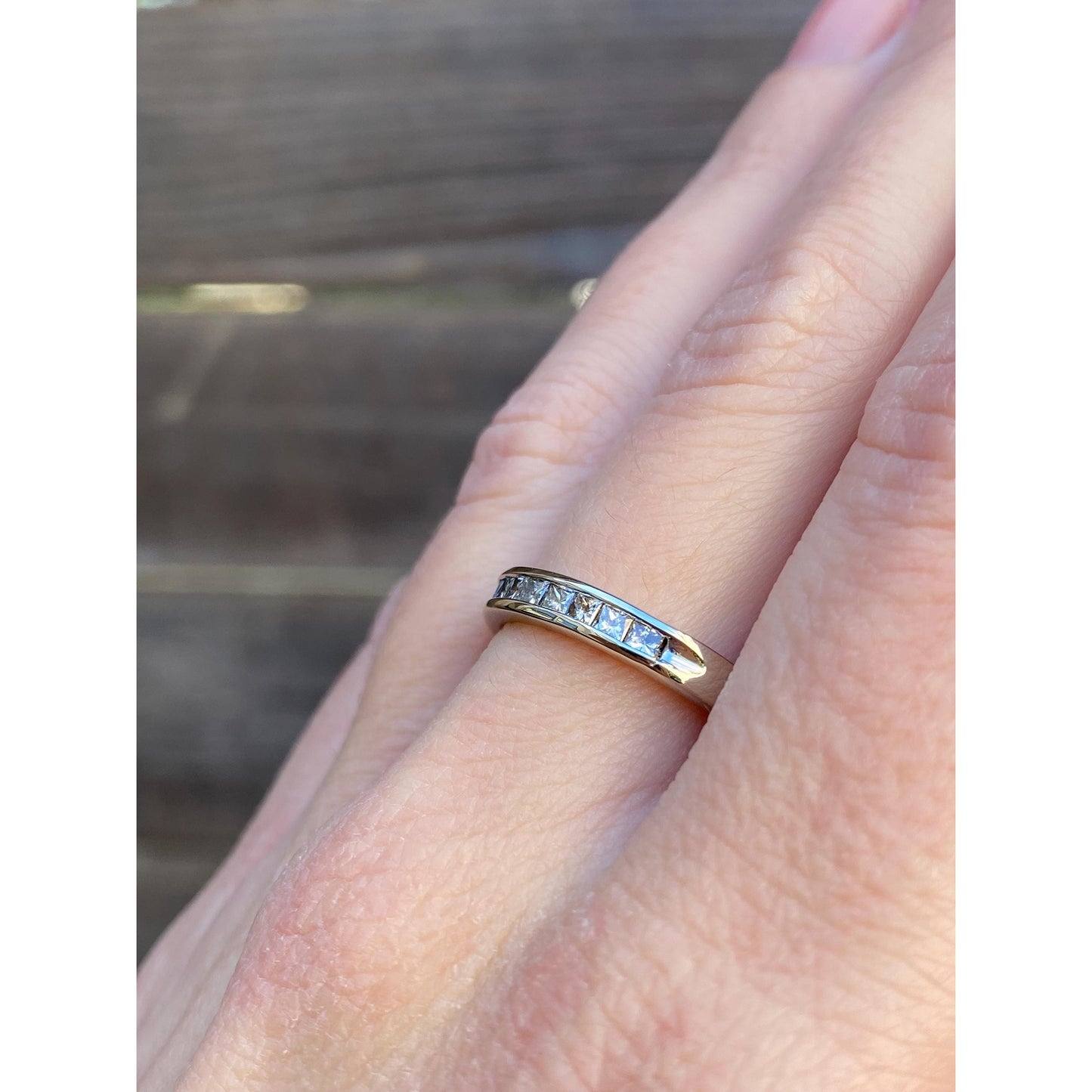 Vintage Solid 14k White Gold Diamond Ring Band - Size 7.5